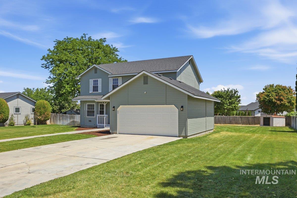 4324 Choctaw Dr, Nampa, Idaho 83686, 4 Bedrooms, 2.5 Bathrooms, Residential For Sale, Price $459,990, 98993516
