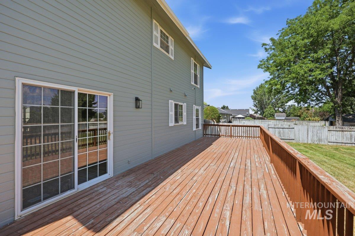 4324 Choctaw Dr, Nampa, Idaho 83686, 4 Bedrooms, 2.5 Bathrooms, Residential For Sale, Price $459,990, 98993516