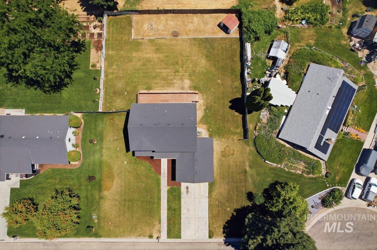 4324 Choctaw Dr, Nampa, Idaho 83686, 4 Bedrooms, 2.5 Bathrooms, Residential For Sale, Price $459,990, 98993516