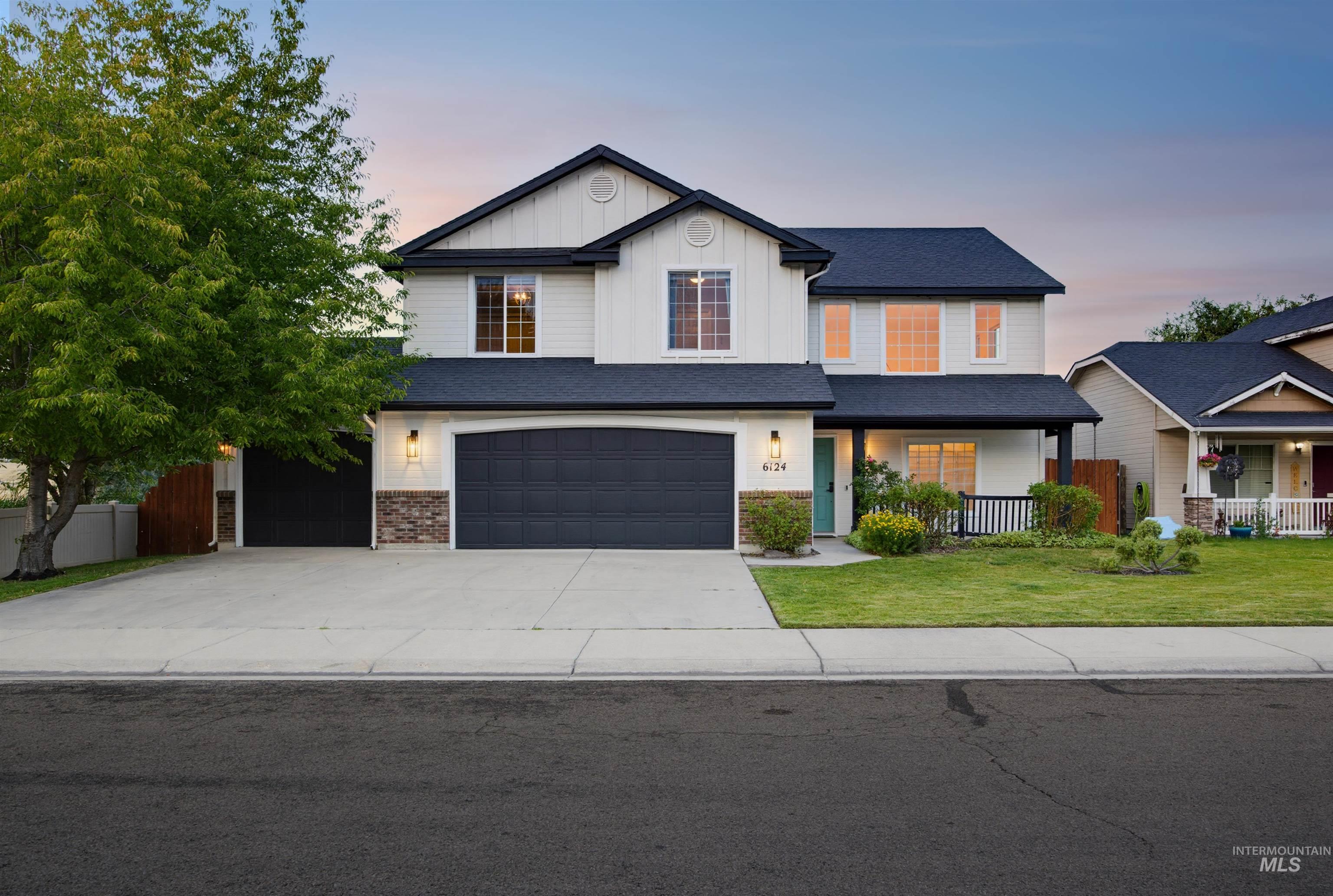 6124 S Sea Breeze Way, Boise, Idaho 83709, 4 Bedrooms, 2.5 Bathrooms, Residential For Sale, Price $650,000, 98993522