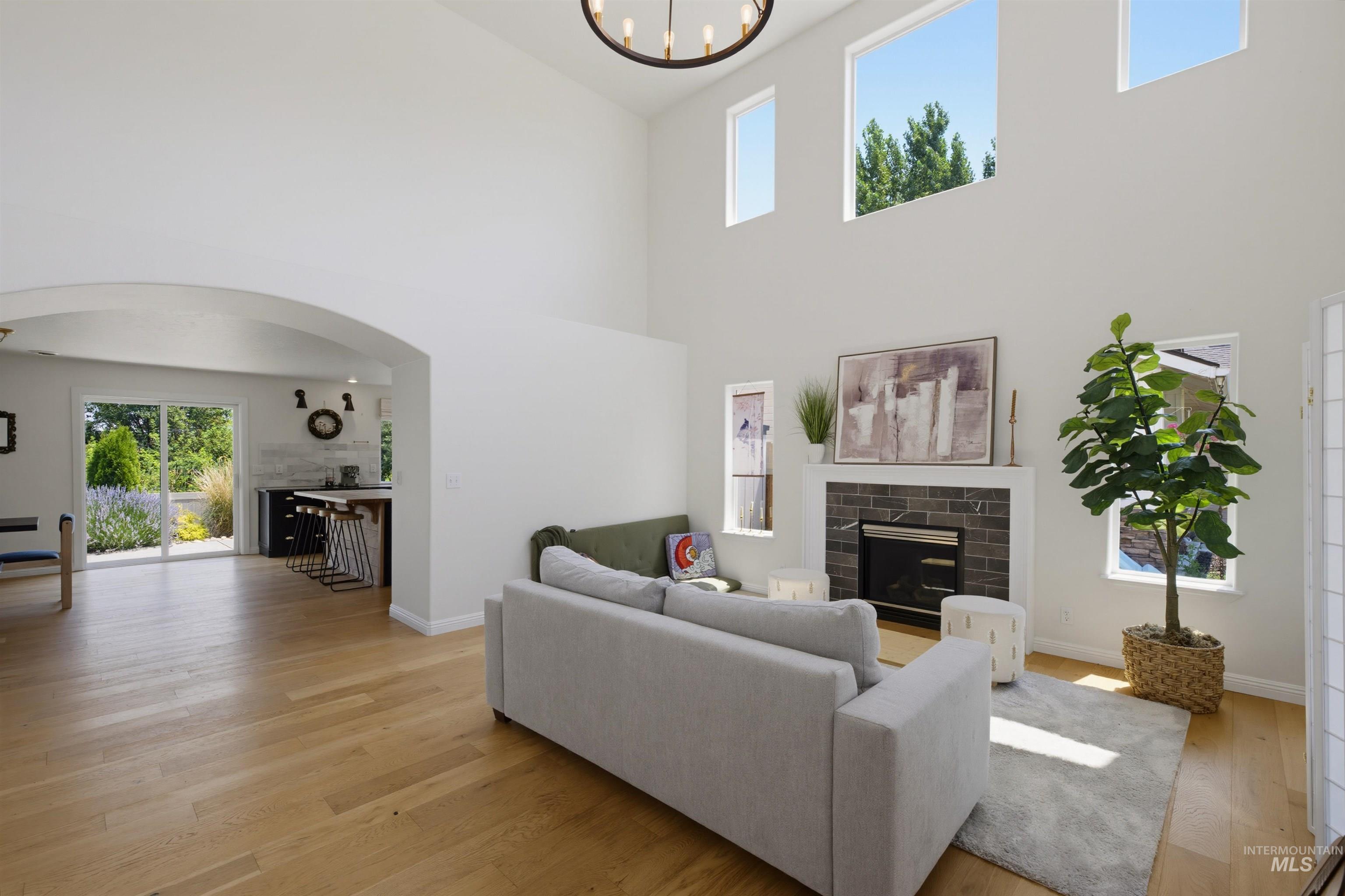 6124 S Sea Breeze Way, Boise, Idaho 83709, 4 Bedrooms, 2.5 Bathrooms, Residential For Sale, Price $650,000, 98993522