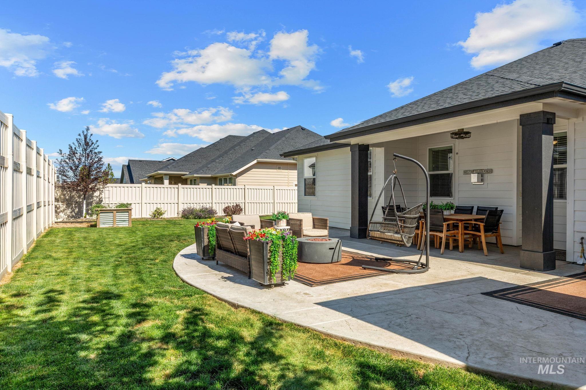 1646 Fort Williams St, Middleton, Idaho 83644, 3 Bedrooms, 2 Bathrooms, Residential For Sale, Price $540,000,MLS 98993523