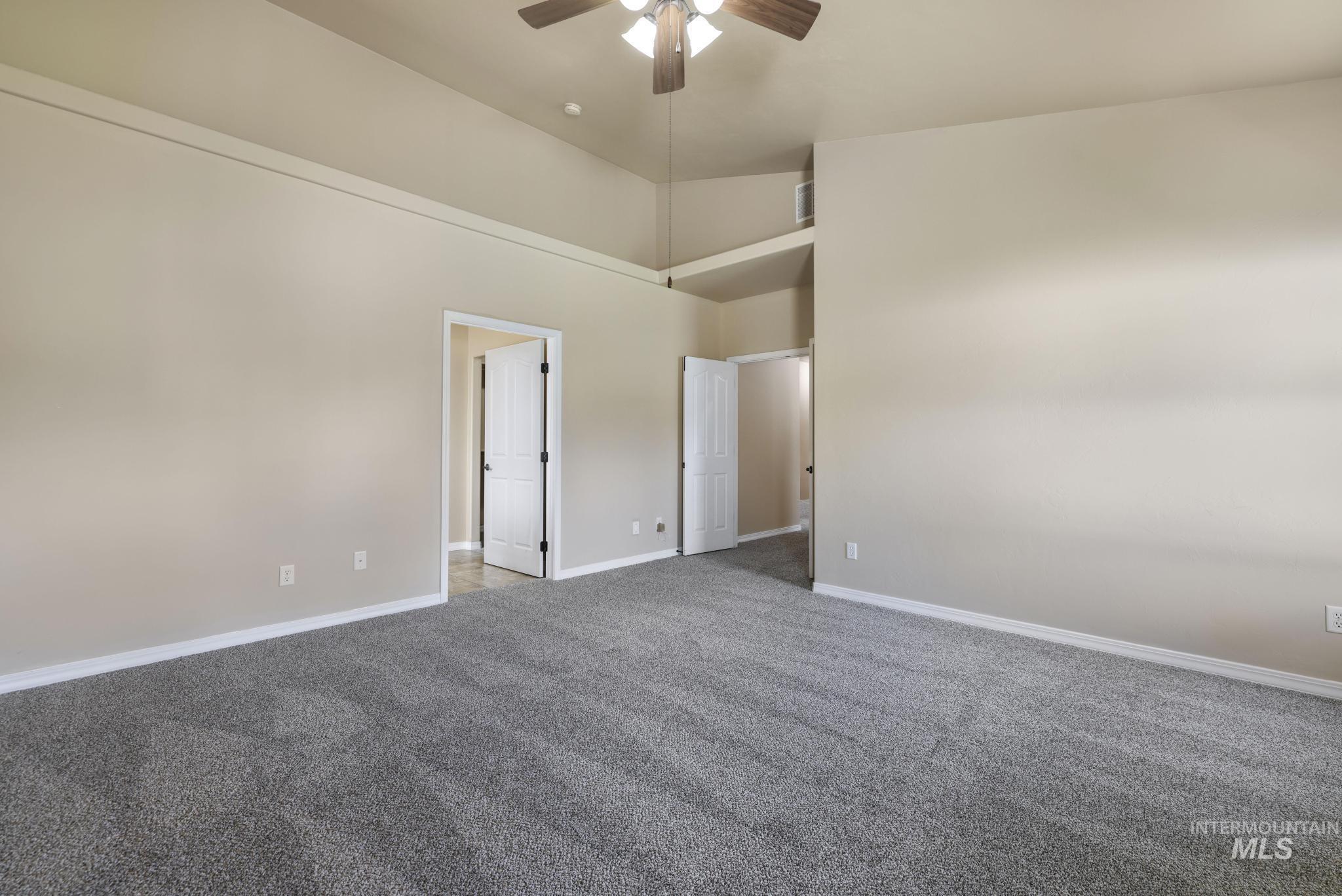 313 15th Ave E, Jerome, Idaho 83338, 5 Bedrooms, 2 Bathrooms, Residential For Sale, Price $459,000, 98993528