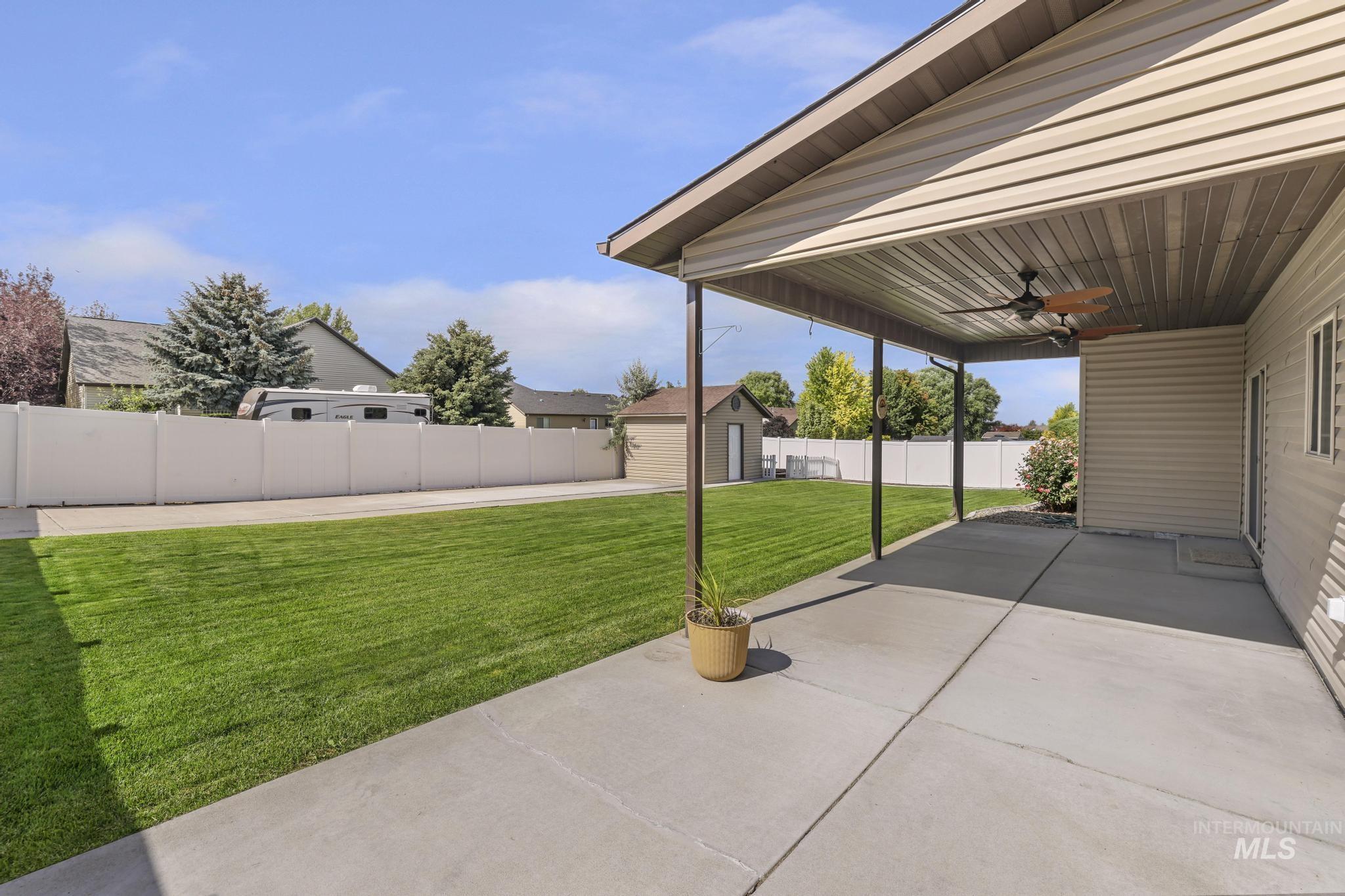 313 15th Ave E, Jerome, Idaho 83338, 5 Bedrooms, 2 Bathrooms, Residential For Sale, Price $459,000, 98993528