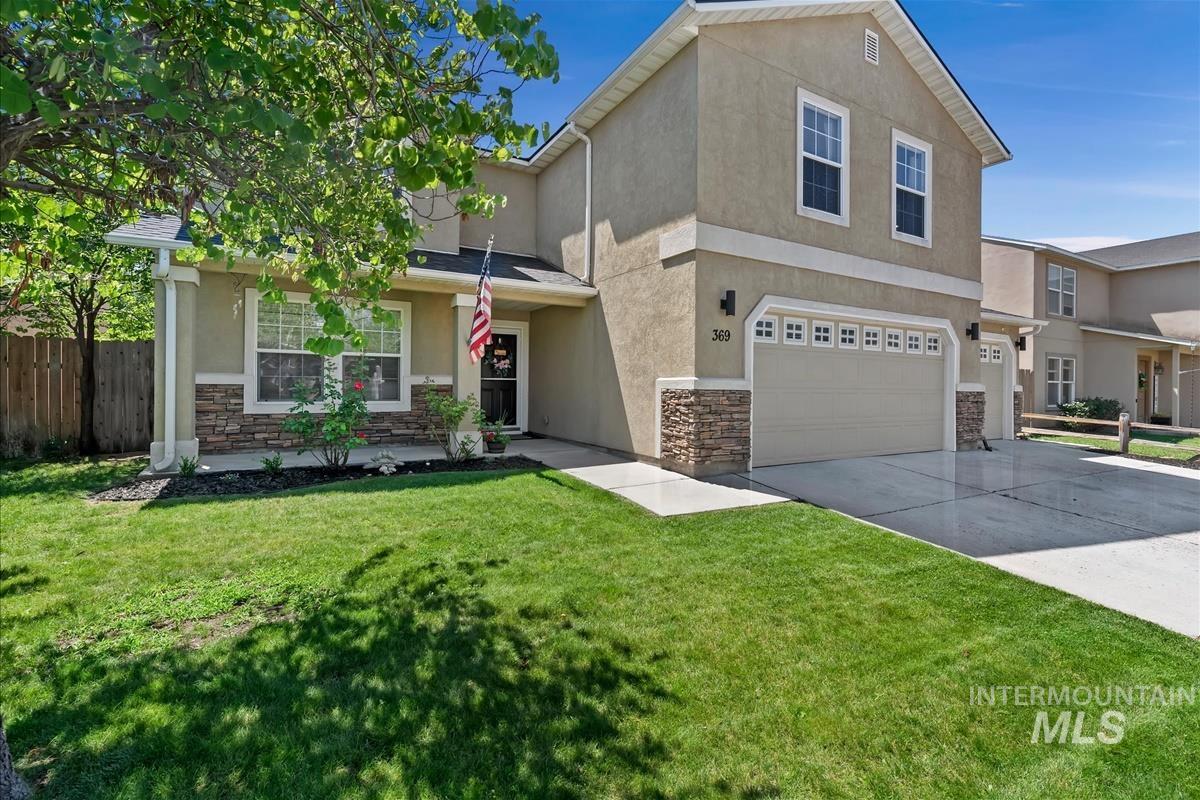 369 E Willow Creek Dr, Middleton, Idaho 83644, 5 Bedrooms, 3 Bathrooms, Residential For Sale, Price $530,000,MLS 98993530