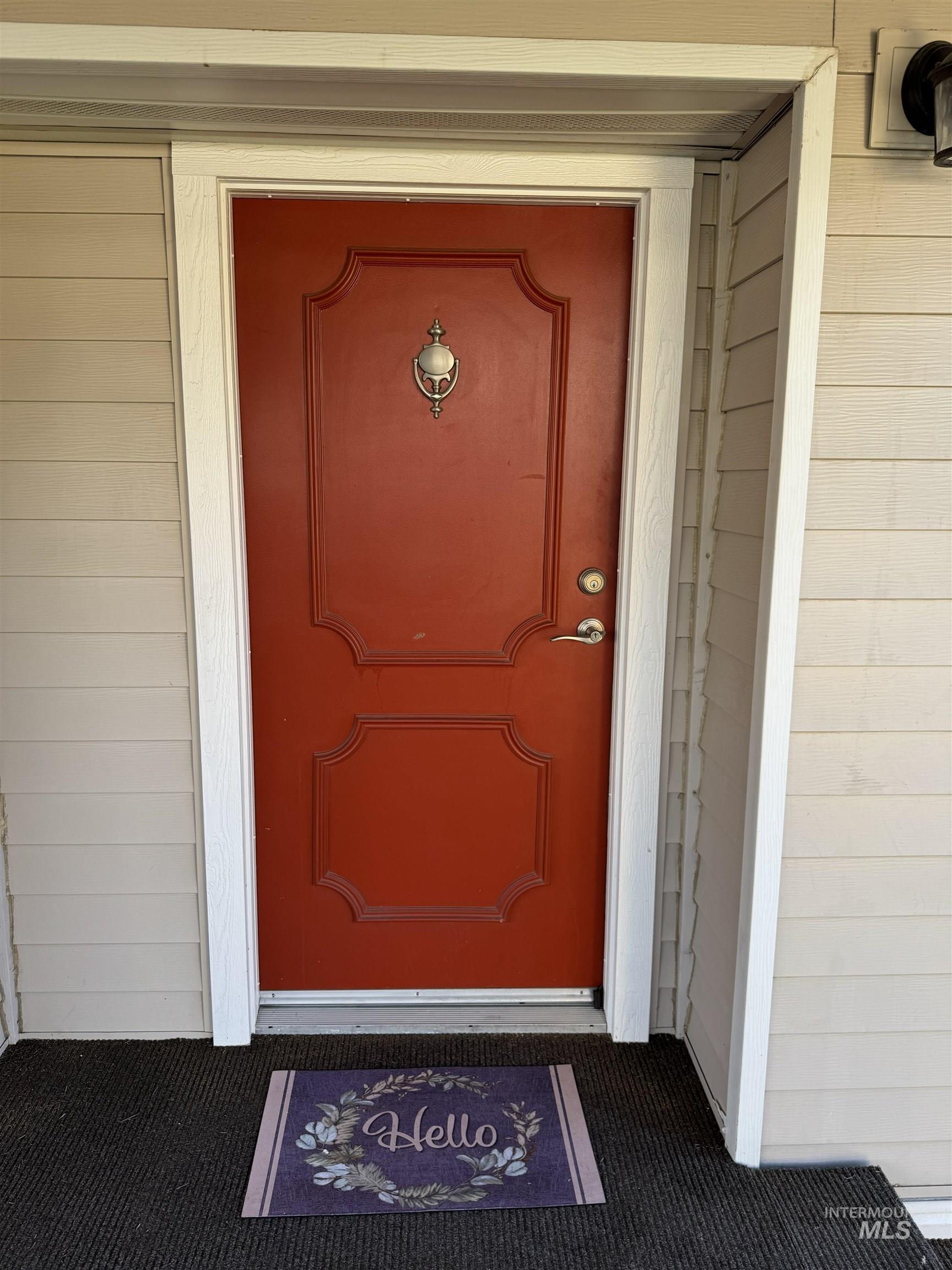 8075 Appomattox, Garden City, Idaho 83714, 2 Bedrooms, 2 Bathrooms, Residential For Sale, Price $129,000,MLS 98993531
