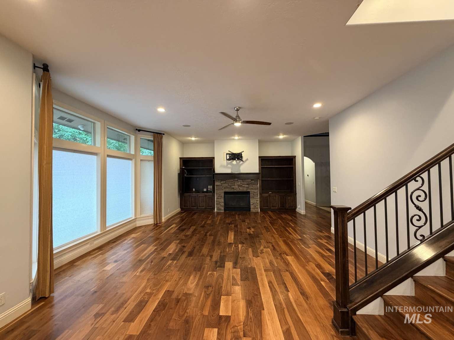 2585 E Varco Via Ct, Boise, Idaho 83712, 5 Bedrooms, 4 Bathrooms, Rental For Rent, Price $4,995, 98993532