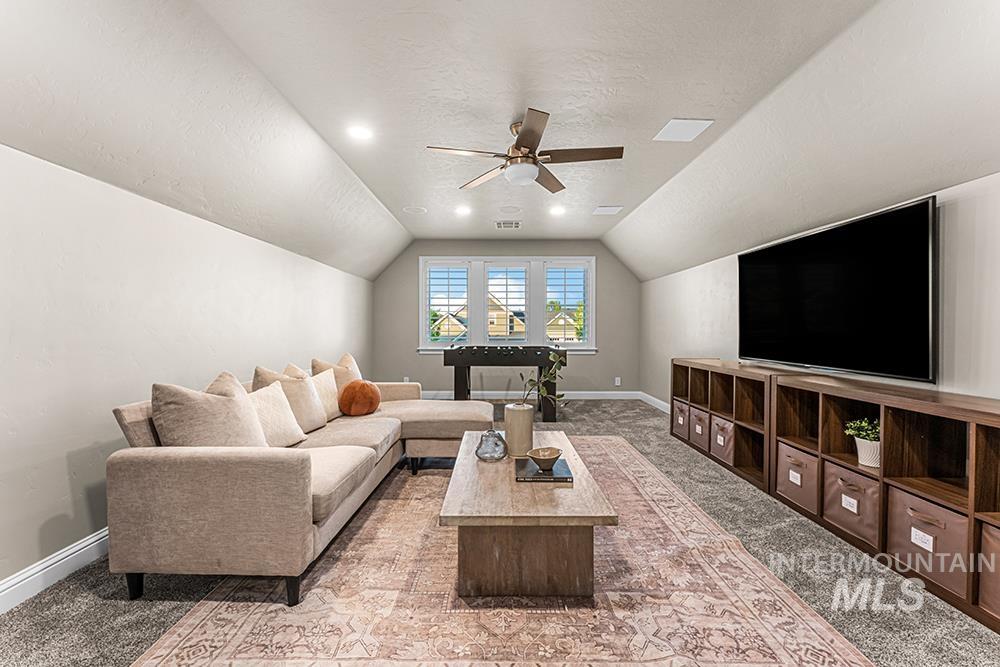 5355 S Tindaris Pl, Meridian, Idaho 83642, 4 Bedrooms, 3.5 Bathrooms, Residential For Sale, Price $819,900, 98993534