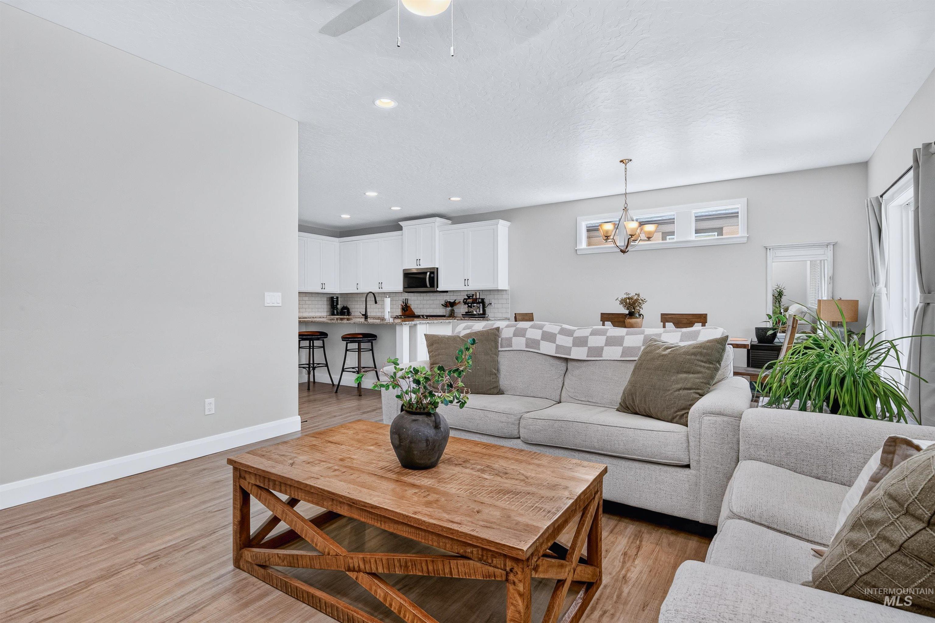 3829 E Huntly St, Meridian, Idaho 83642-5707, 3 Bedrooms, 2 Bathrooms, Residential For Sale, Price $525,000, 98993535