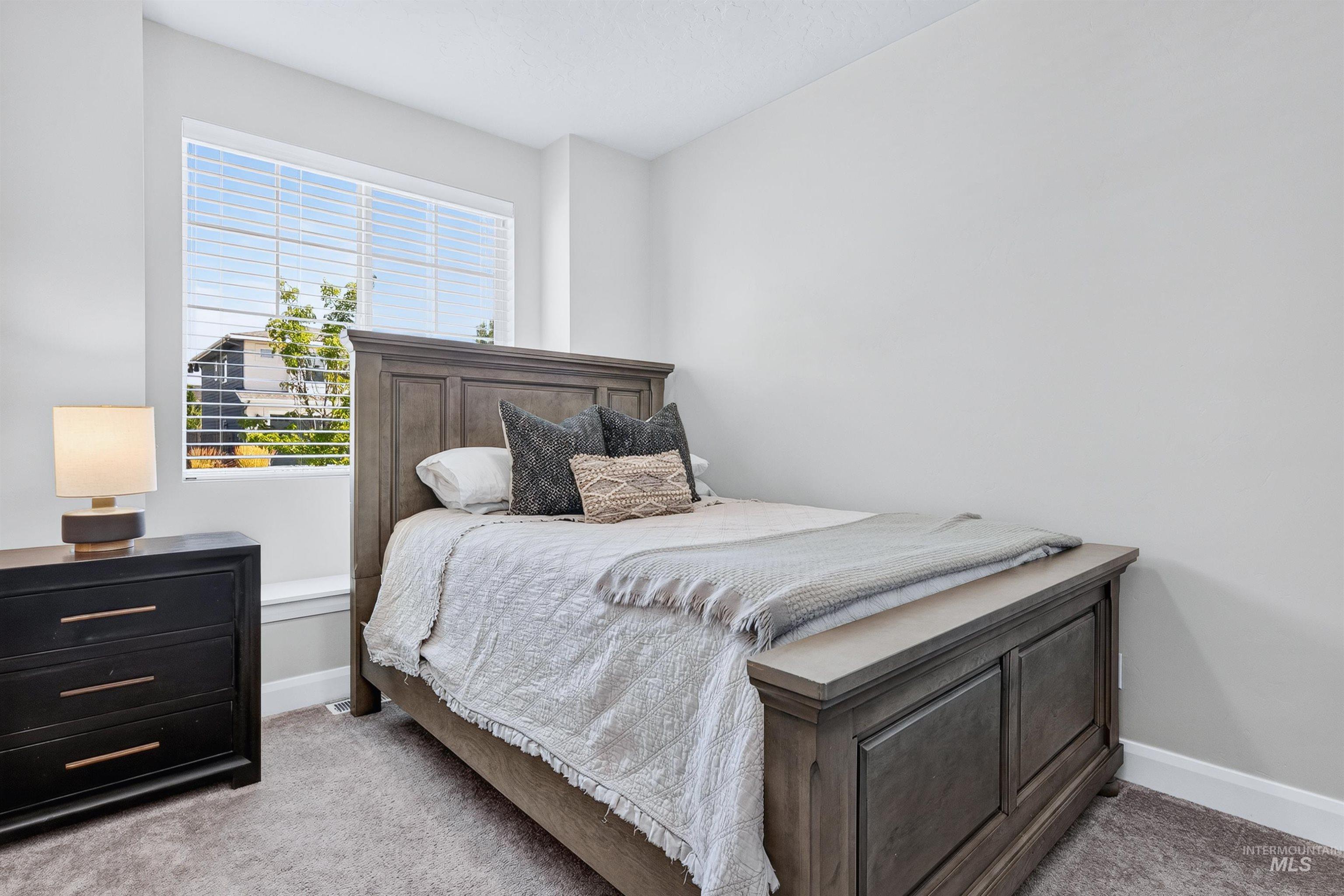 3829 E Huntly St, Meridian, Idaho 83642-5707, 3 Bedrooms, 2 Bathrooms, Residential For Sale, Price $525,000, 98993535