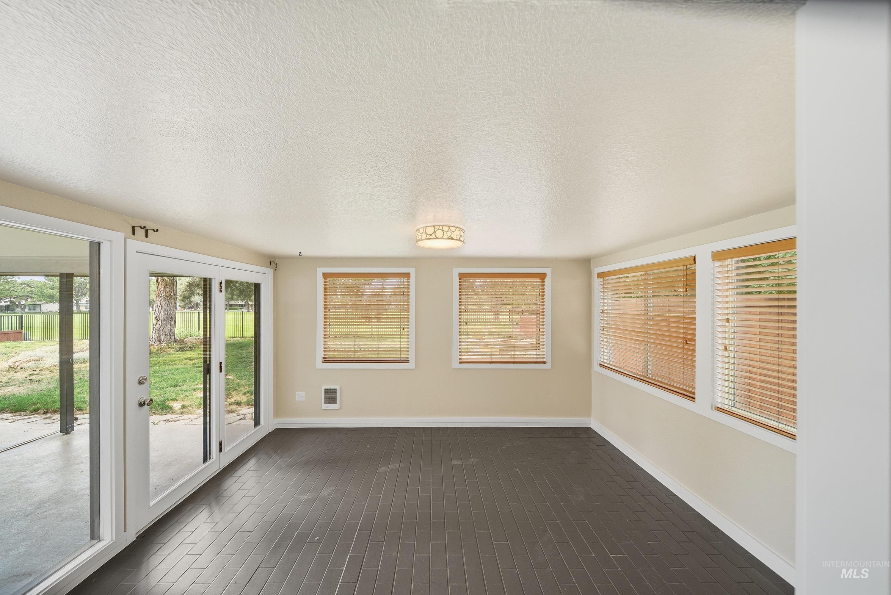 723 N Spyglass Way, Eagle, Idaho 83616, 3 Bedrooms, 2.5 Bathrooms, Residential For Sale, Price $750,000, 98993537