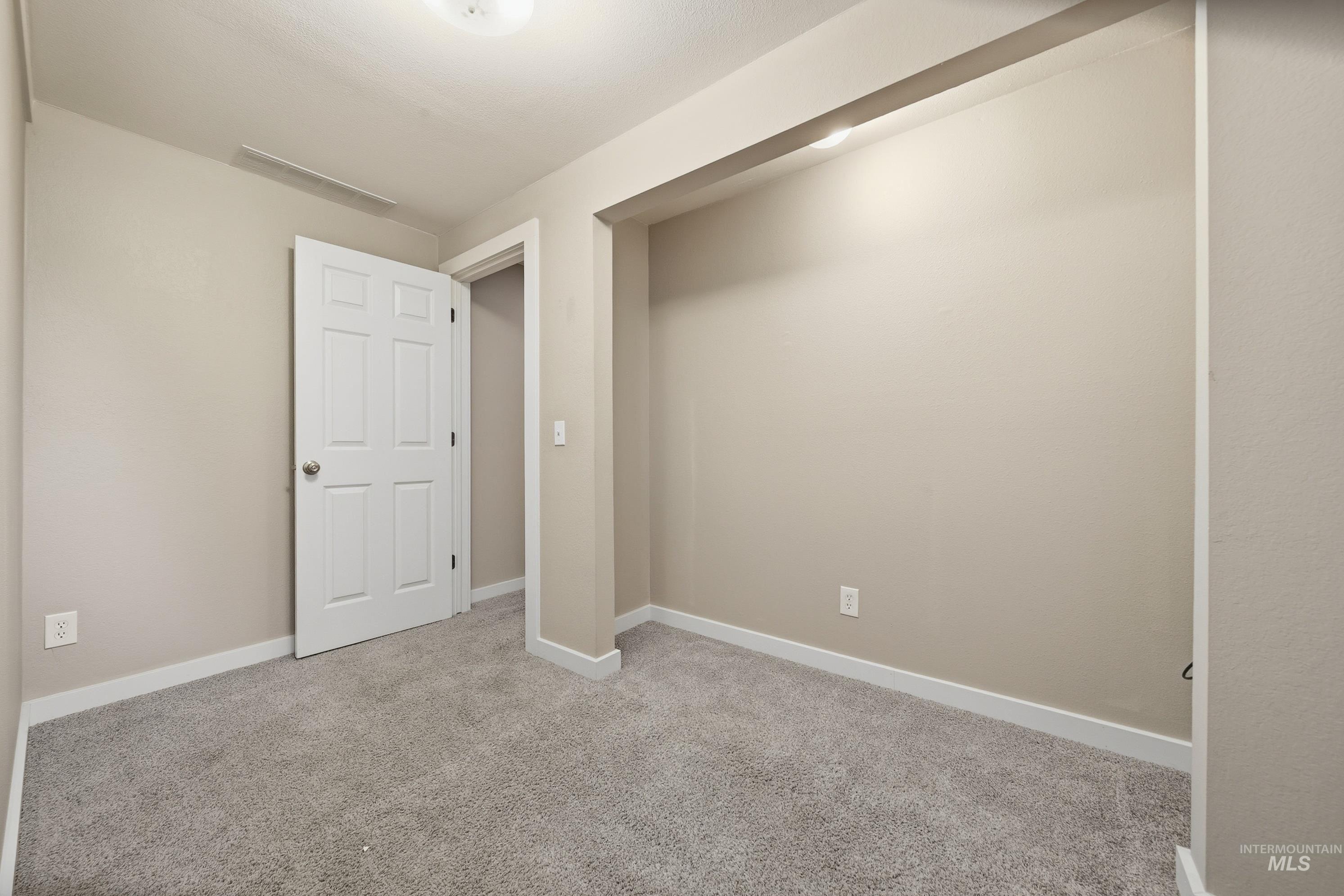 723 N Spyglass Way, Eagle, Idaho 83616, 3 Bedrooms, 2.5 Bathrooms, Residential For Sale, Price $750,000, 98993537