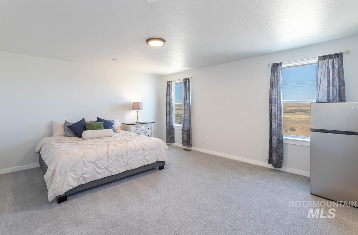 8447 S Bogus Ridge Ave, Boise, Idaho 83716-3493, 4 Bedrooms, 2.5 Bathrooms, Residential For Sale, Price $669,900, 98993538