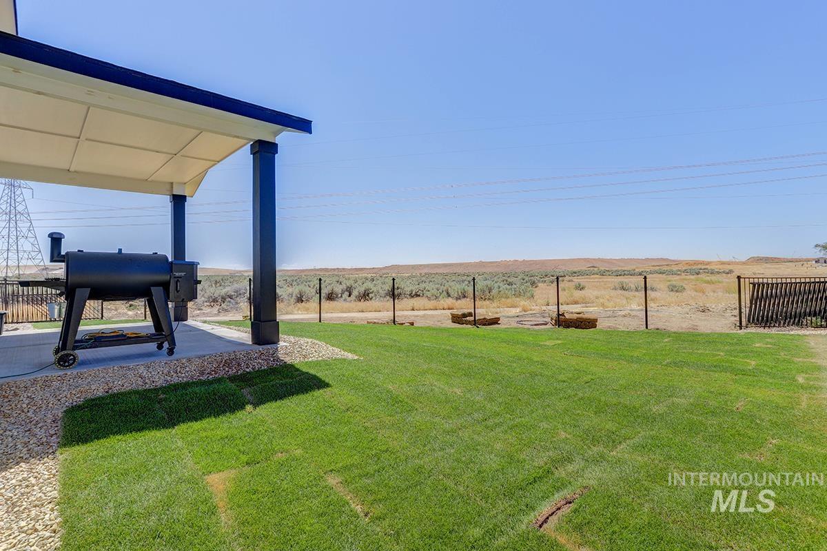 8447 S Bogus Ridge Ave, Boise, Idaho 83716-3493, 4 Bedrooms, 2.5 Bathrooms, Residential For Sale, Price $669,900, 98993538