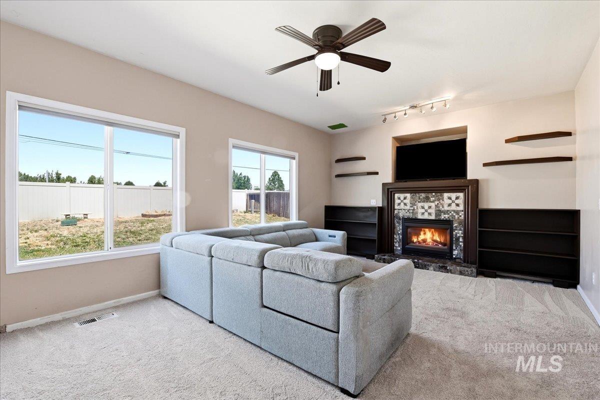 13904 W Bunkerhill Court, Boise, Idaho 83713, 4 Bedrooms, 3 Bathrooms, Residential For Sale, Price $479,999, 98993539