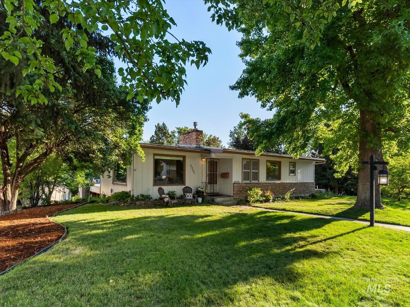 2925 W Gerrard St, Boise, Idaho 83703-5009, 4 Bedrooms, 2 Bathrooms, Residential For Sale, Price $479,000, 98993541