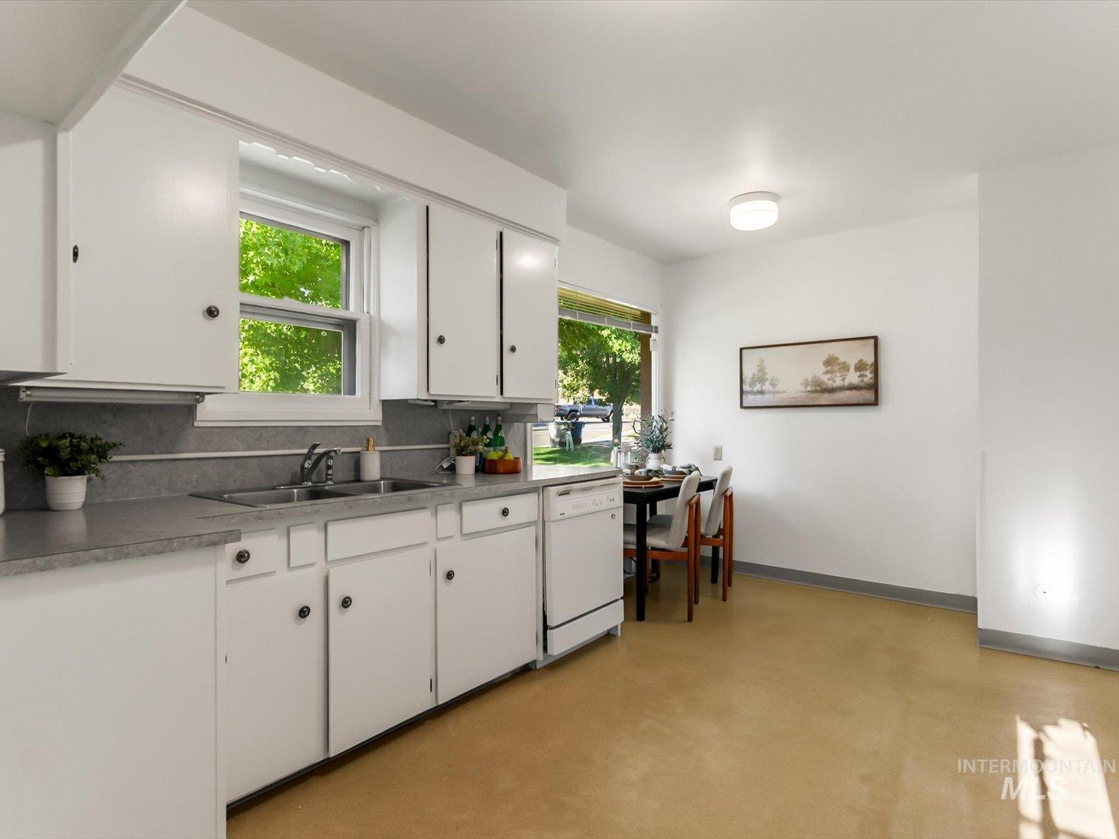 2925 W Gerrard St, Boise, Idaho 83703-5009, 4 Bedrooms, 2 Bathrooms, Residential For Sale, Price $479,000, 98993541