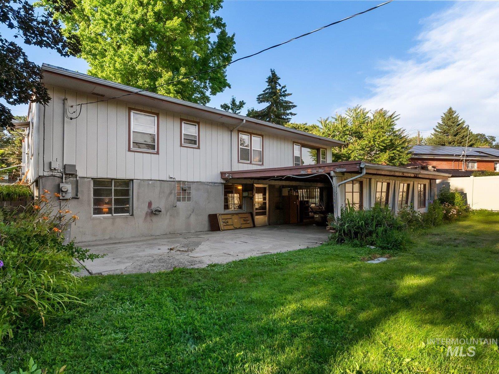 2925 W Gerrard St, Boise, Idaho 83703-5009, 4 Bedrooms, 2 Bathrooms, Residential For Sale, Price $479,000, 98993541