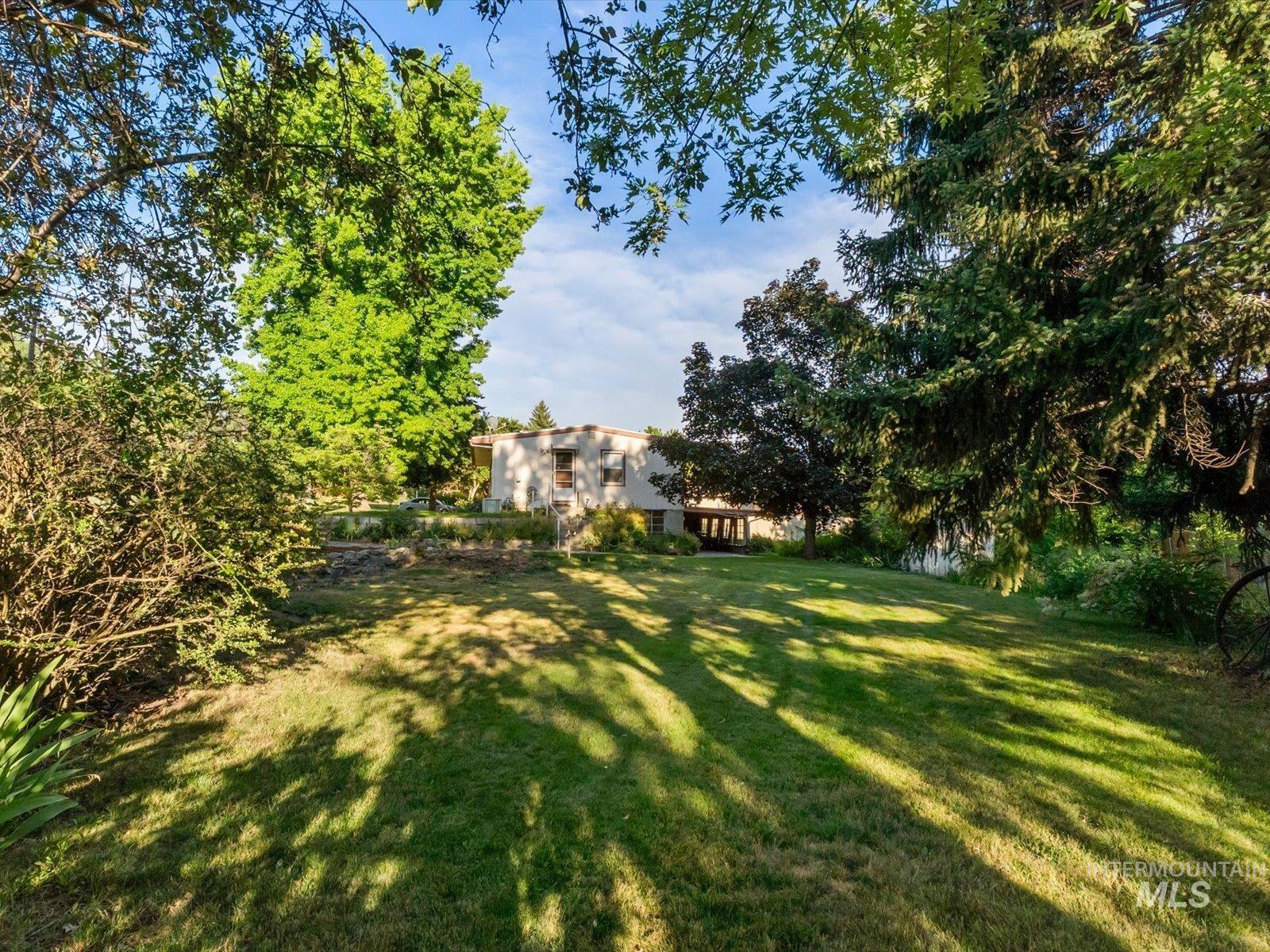 2925 W Gerrard St, Boise, Idaho 83703-5009, 4 Bedrooms, 2 Bathrooms, Residential For Sale, Price $479,000, 98993541