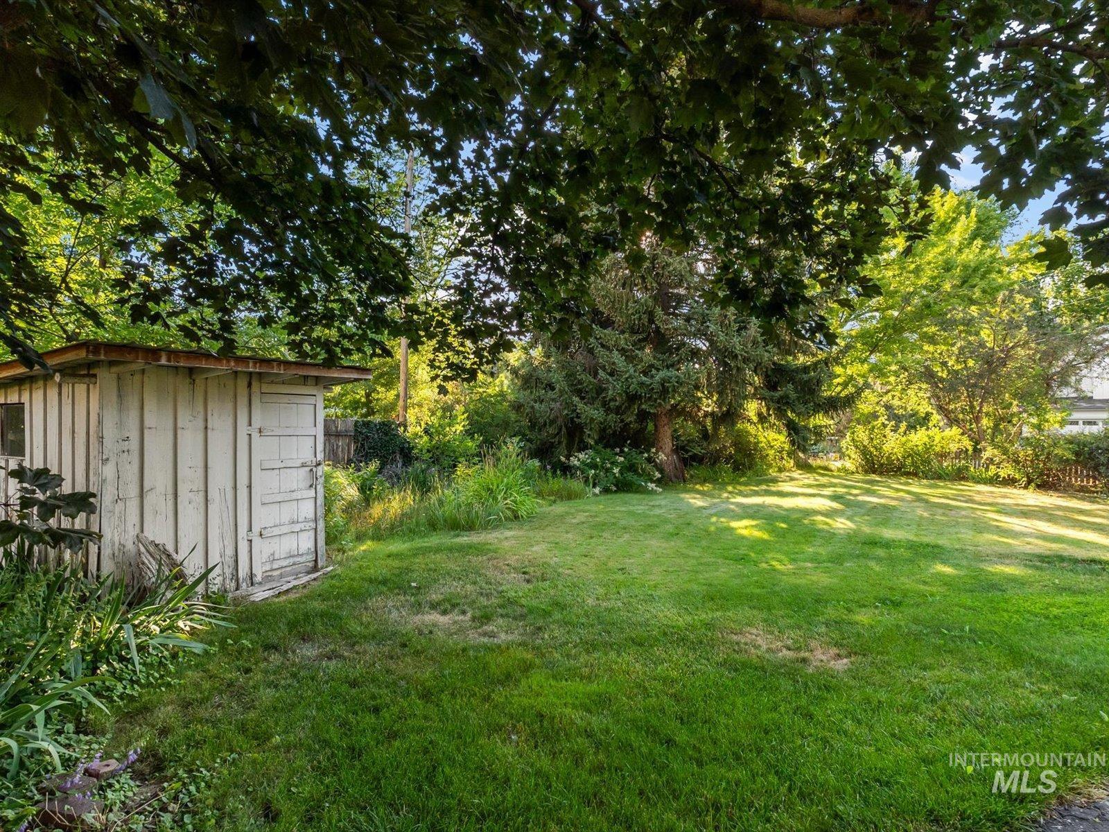 2925 W Gerrard St, Boise, Idaho 83703-5009, 4 Bedrooms, 2 Bathrooms, Residential For Sale, Price $479,000, 98993541