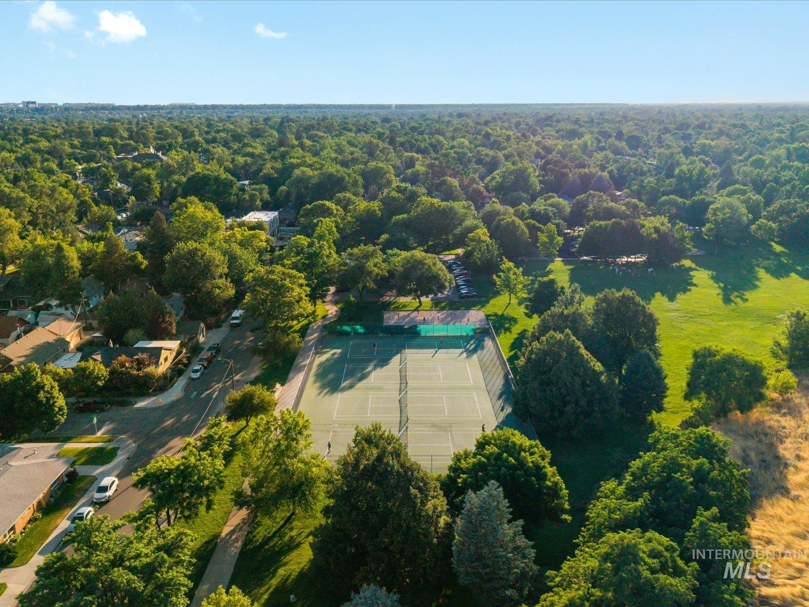 2925 W Gerrard St, Boise, Idaho 83703-5009, 4 Bedrooms, 2 Bathrooms, Residential For Sale, Price $479,000, 98993541