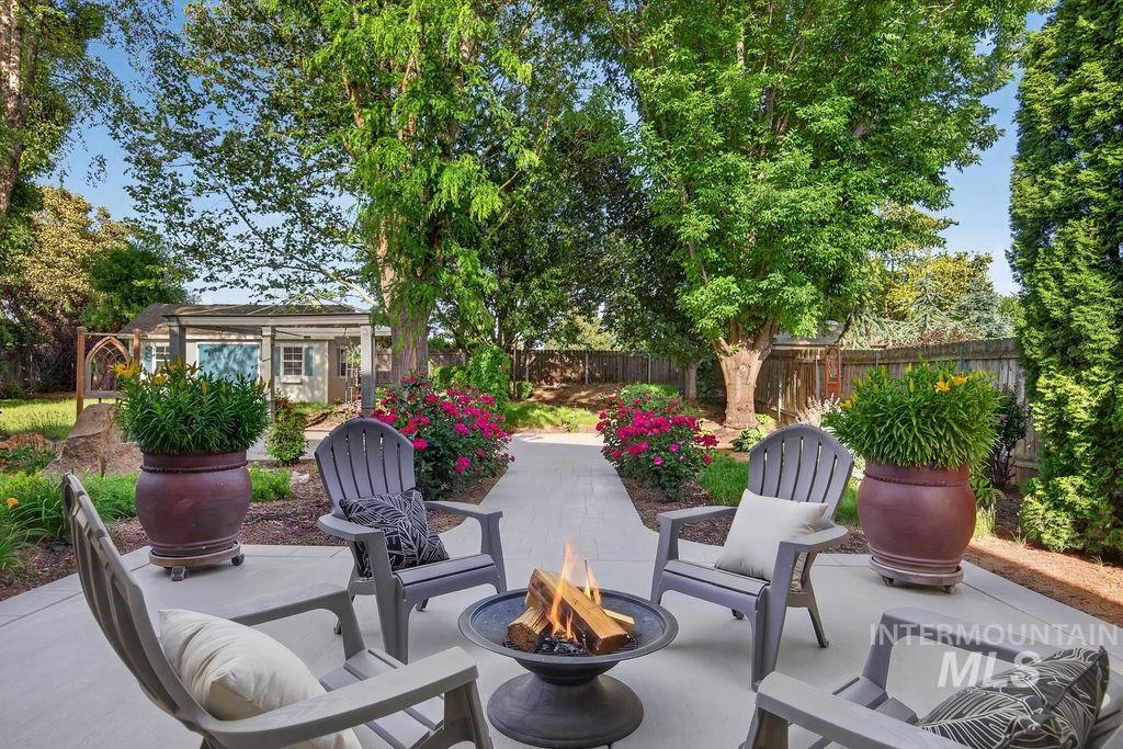 2910 S Mayflower Way, Boise, Idaho 83709, 4 Bedrooms, 3 Bathrooms, Residential For Sale, Price $849,900, 98993543