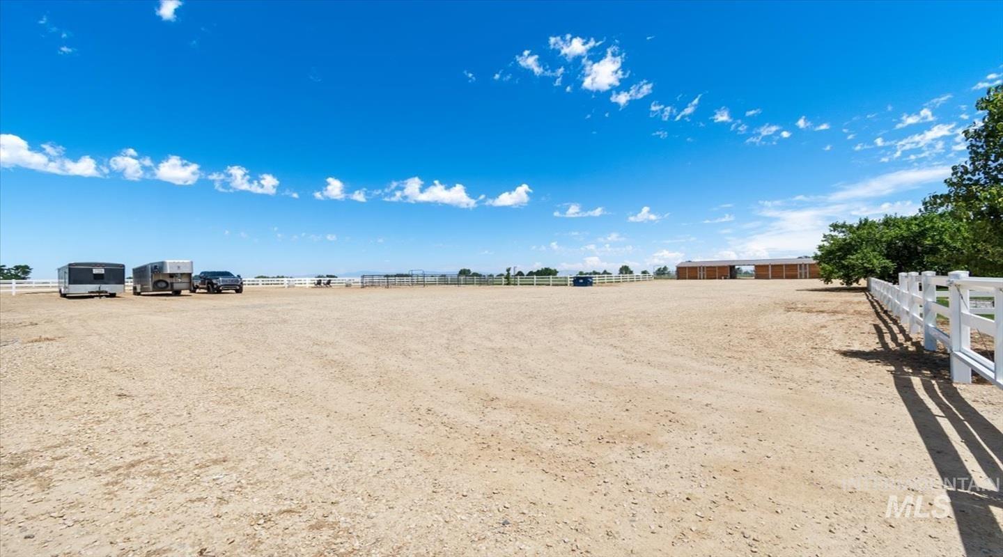 4376 E King Road, Kuna, Idaho 83634, 3 Bedrooms, 2 Bathrooms, Residential For Sale, Price $1,299,000, 98993549
