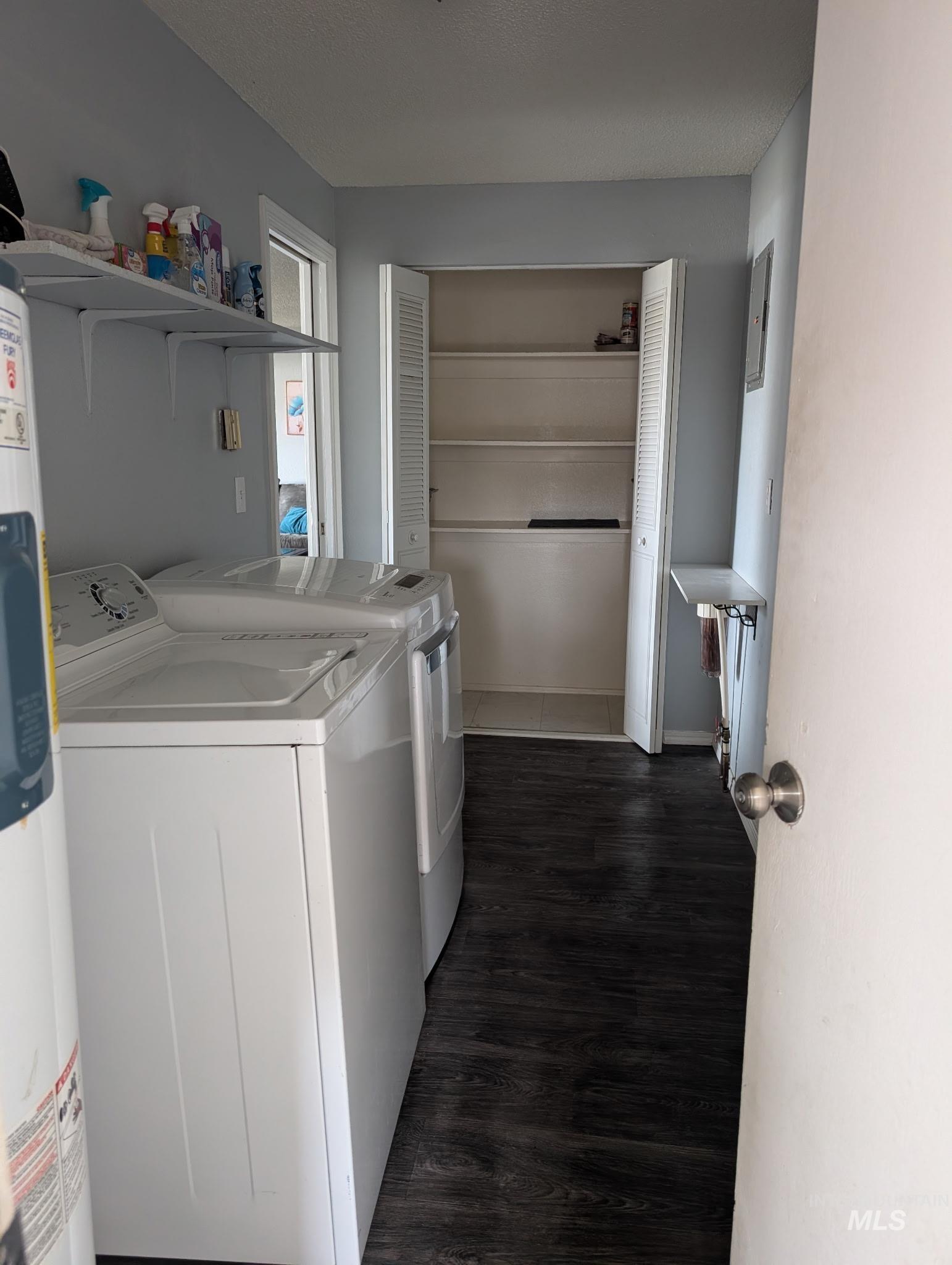 518 Amber Street, Caldwell, Idaho 83605, 2 Bedrooms, 1 Bathroom, Residential Income For Sale, Price $449,000,MLS 98993552