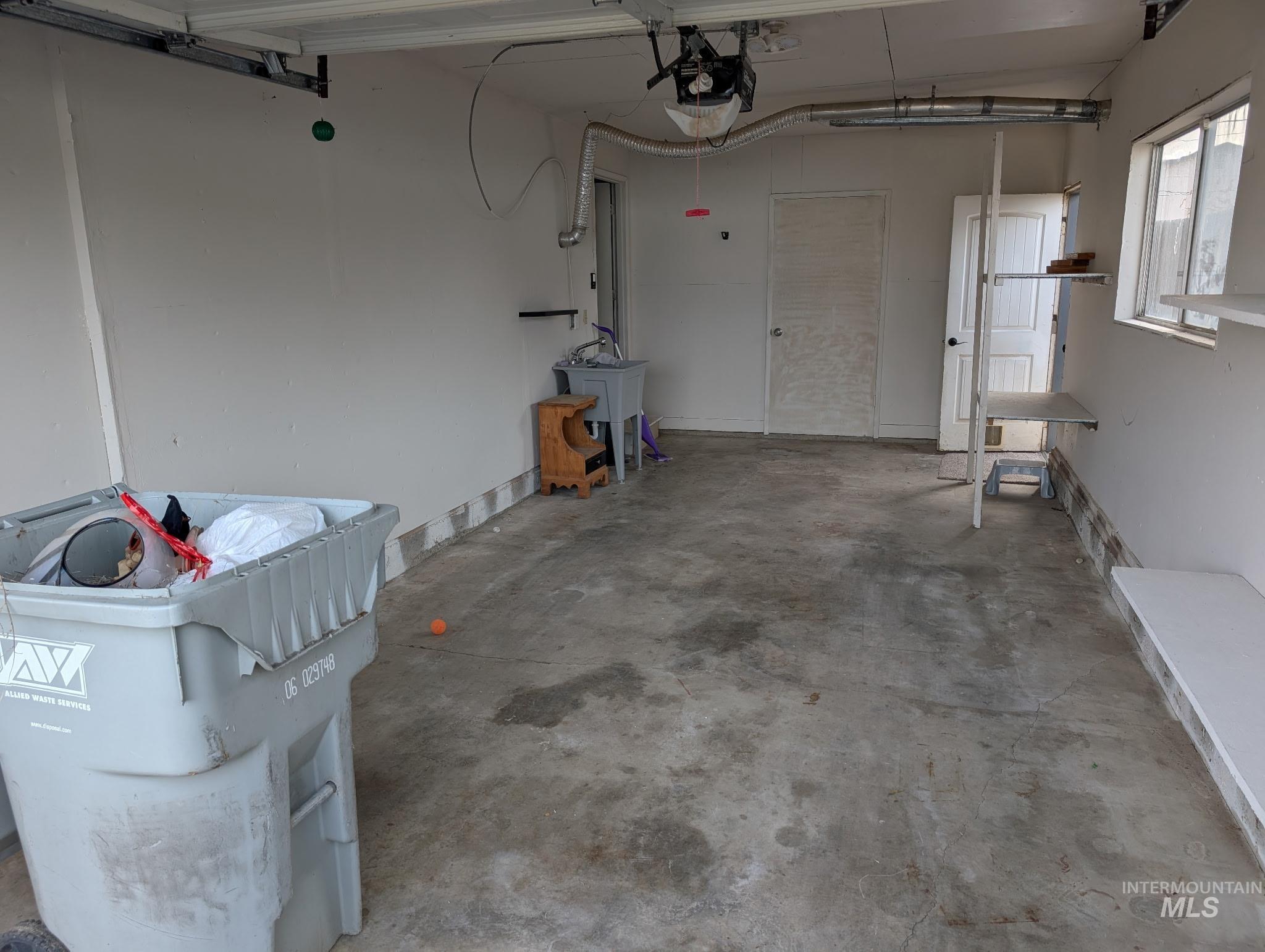 518 Amber Street, Caldwell, Idaho 83605, 2 Bedrooms, 1 Bathroom, Residential Income For Sale, Price $449,000,MLS 98993552