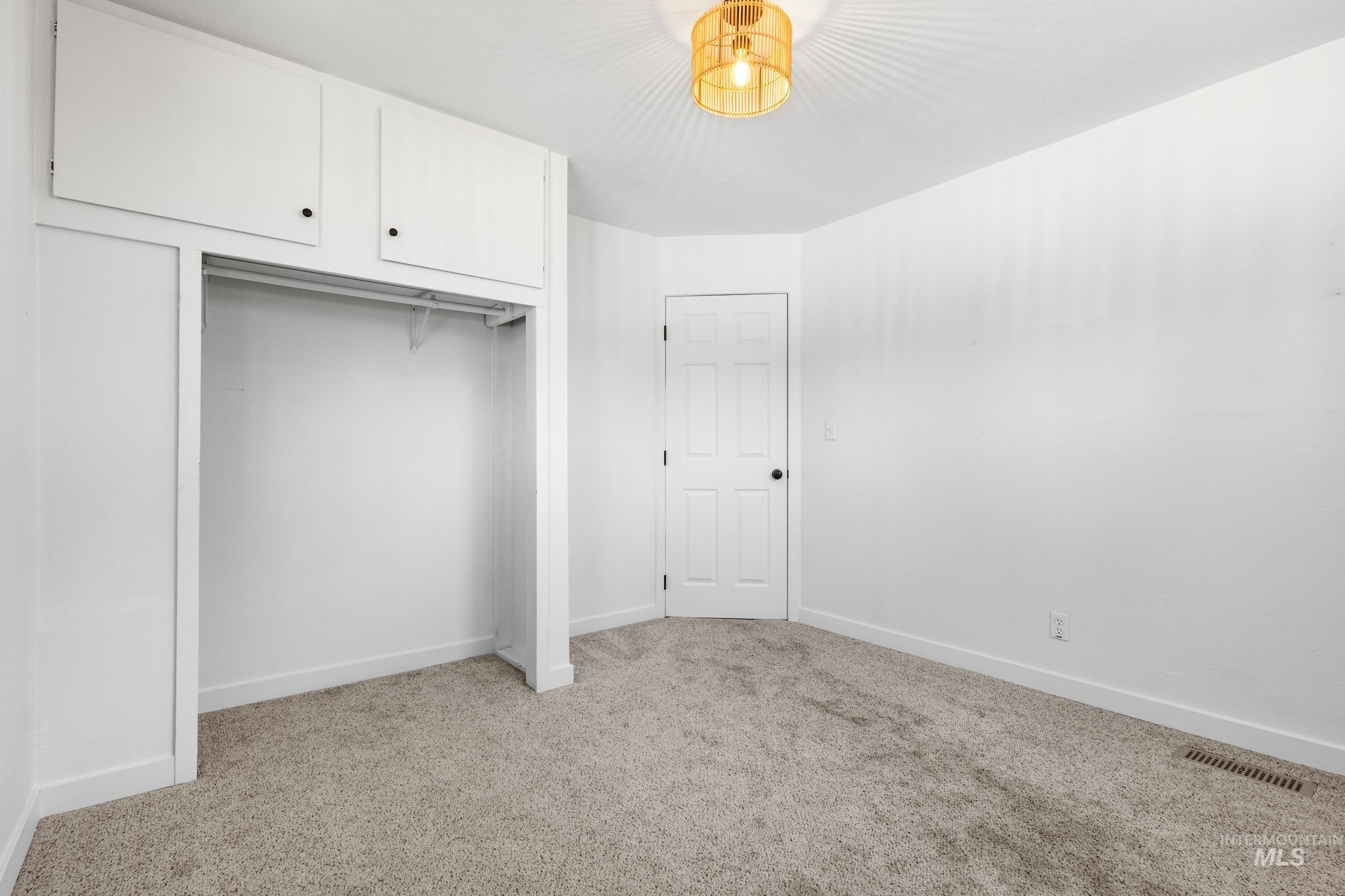 1324 Bonneville St, Nampa, Idaho 83651, 3 Bedrooms, 2 Bathrooms, Residential For Sale, Price $350,000,MLS 98993553