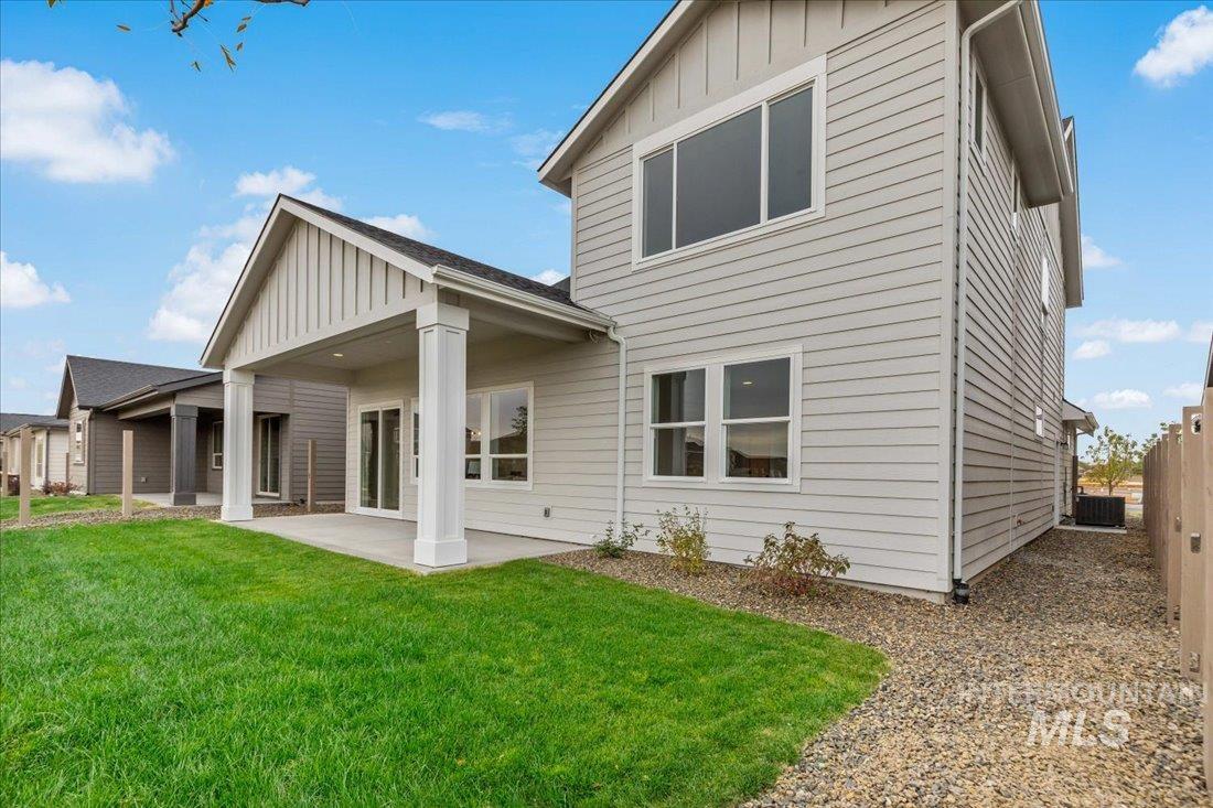 7322 Powell Place, Eagle, Idaho 83629, 4 Bedrooms, 3 Bathrooms, Residential For Sale, Price $749,900, 98993554