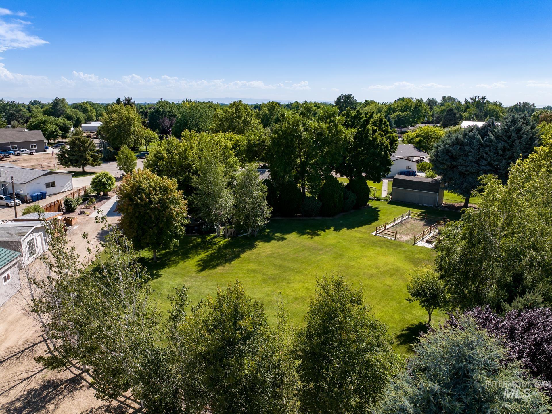 4230 N Patriot Cir, Meridian, Idaho 83646, 3 Bedrooms, 2 Bathrooms, Residential For Sale, Price $859,000,MLS 98993556