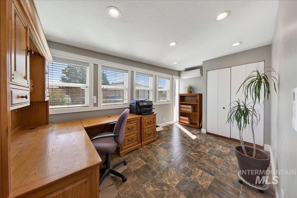 4230 N Patriot Cir, Meridian, Idaho 83646, 3 Bedrooms, 2 Bathrooms, Residential For Sale, Price $859,000,MLS 98993556