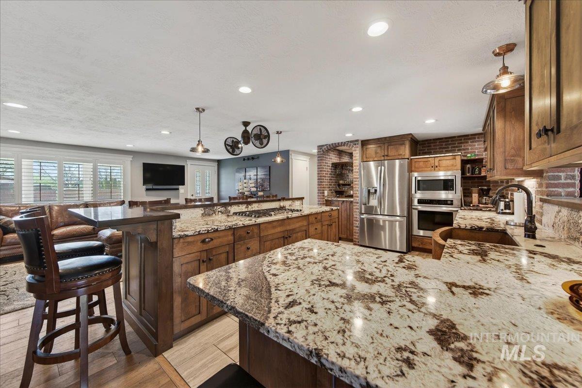 4230 N Patriot Cir, Meridian, Idaho 83646, 3 Bedrooms, 2 Bathrooms, Residential For Sale, Price $859,000,MLS 98993556