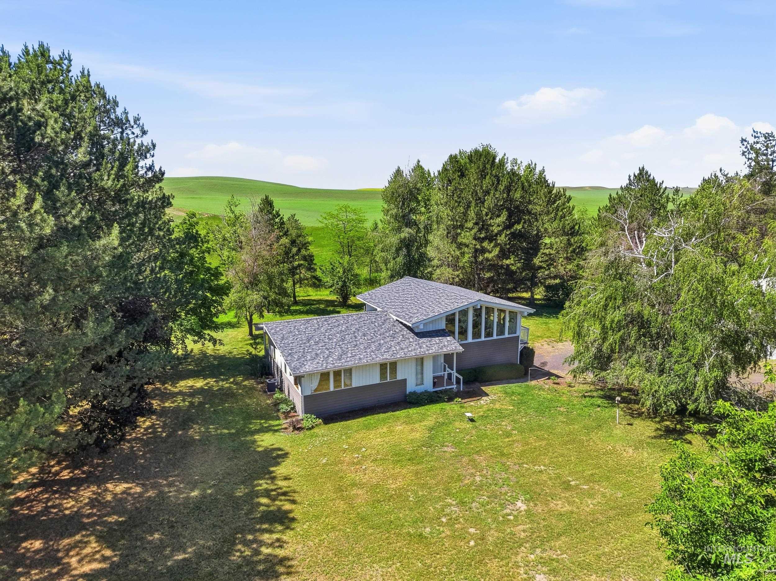 1321 O'Donnell Road, Moscow, Idaho 83843, 3 Bedrooms, 2 Bathrooms, Residential For Sale, Price $769,000,MLS 98993557