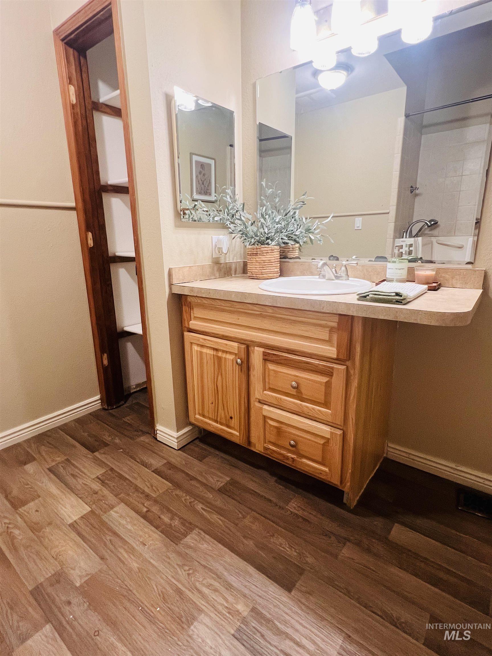 8763 W Austin St., Garden City, Idaho 83714, 3 Bedrooms, 1 Bathroom, Residential For Sale, Price $449,900, 98993559