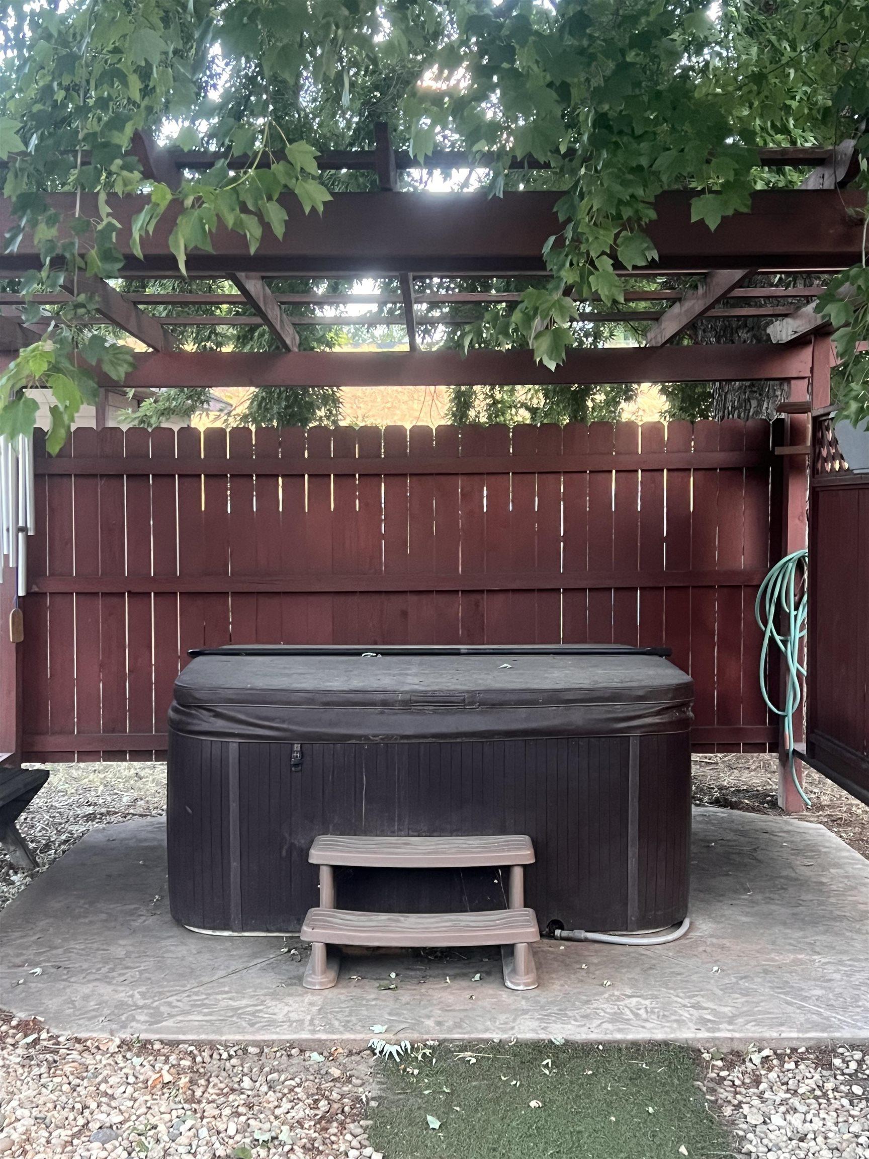 8763 W Austin St., Garden City, Idaho 83714, 3 Bedrooms, 1 Bathroom, Residential For Sale, Price $449,900, 98993559