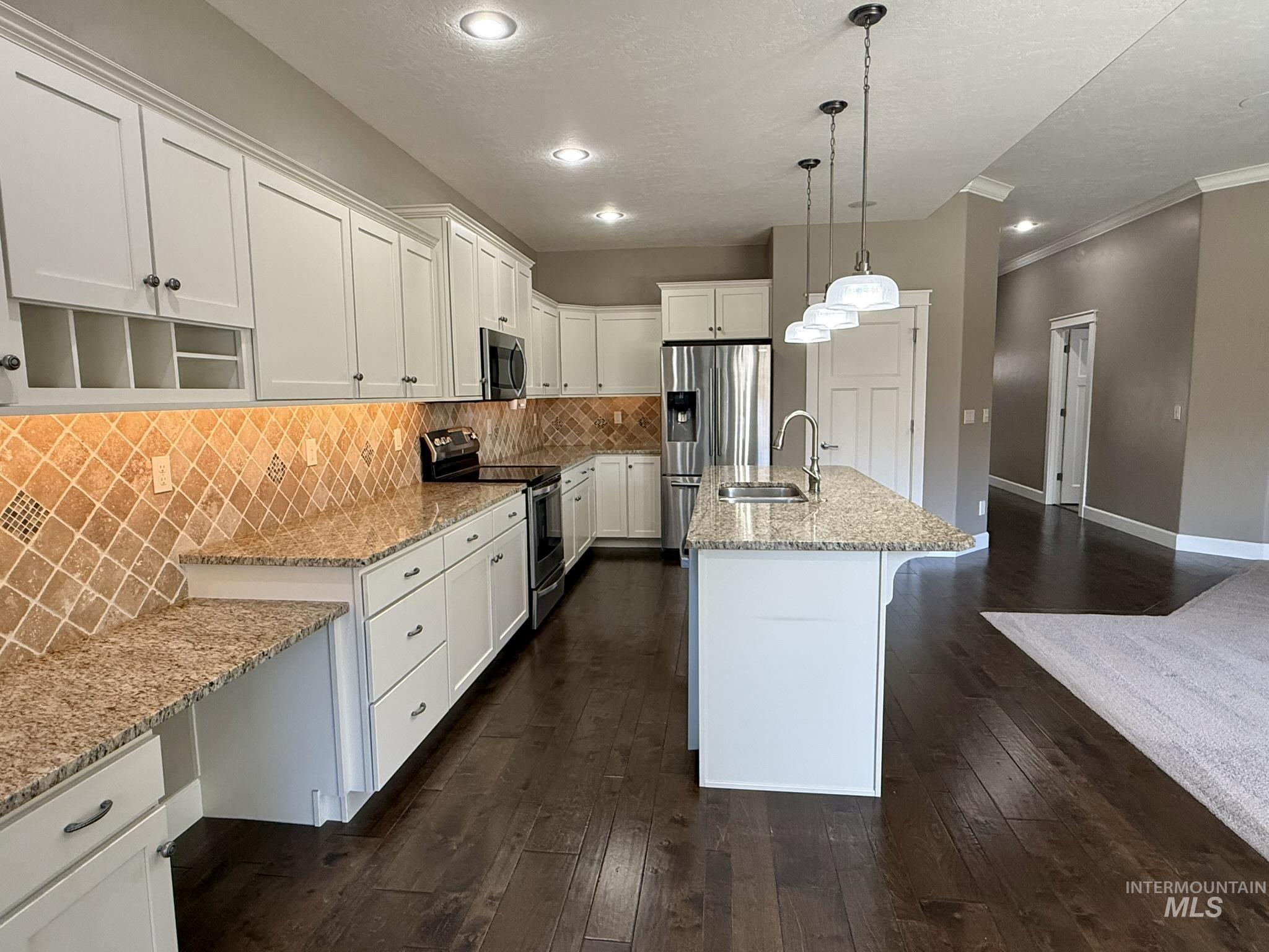 1106 S Spring Valley Dr, Nampa, Idaho 83686, 3 Bedrooms, 2 Bathrooms, Residential For Sale, Price $515,000, 98993560