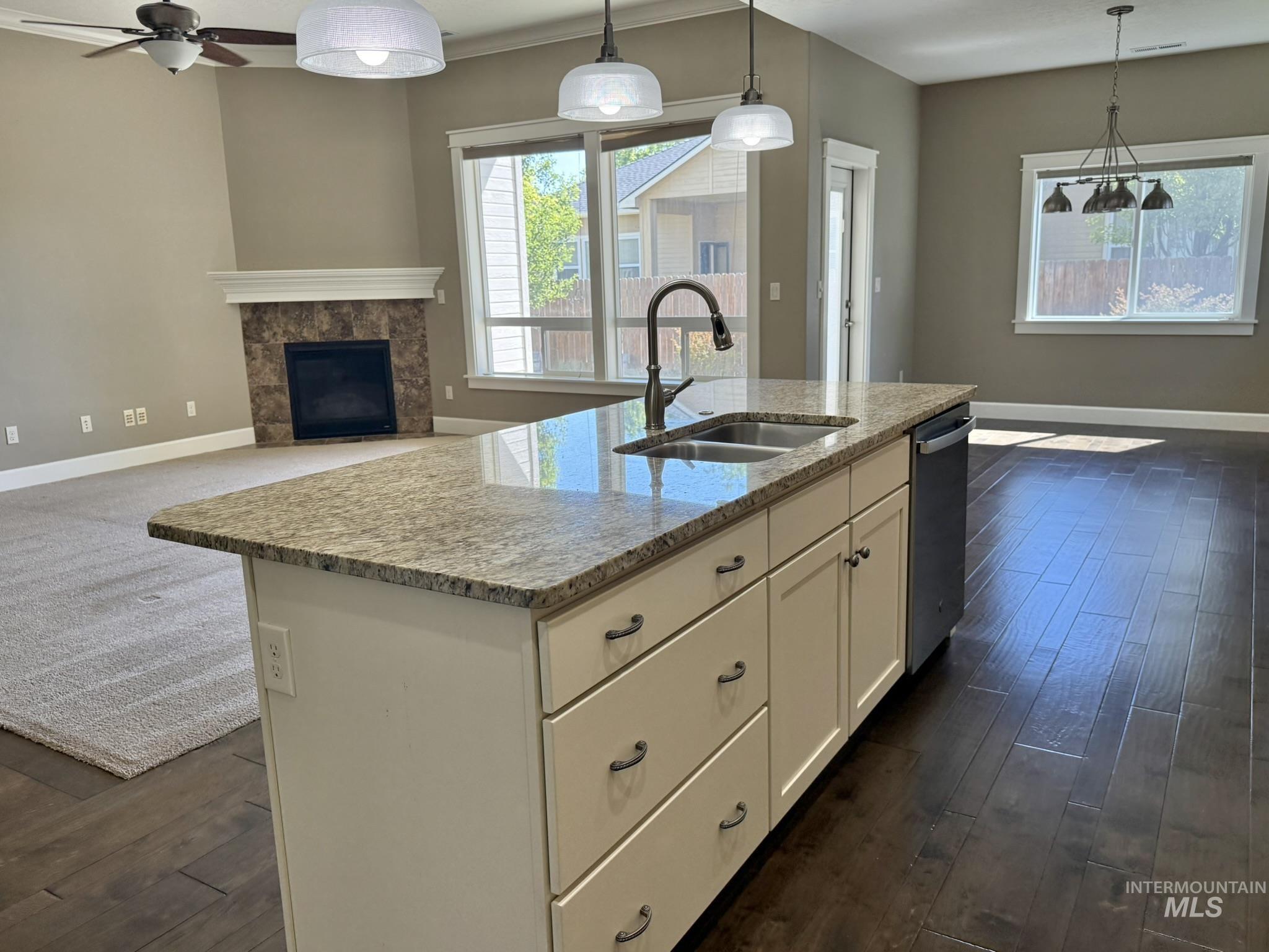 1106 S Spring Valley Dr, Nampa, Idaho 83686, 3 Bedrooms, 2 Bathrooms, Residential For Sale, Price $515,000, 98993560