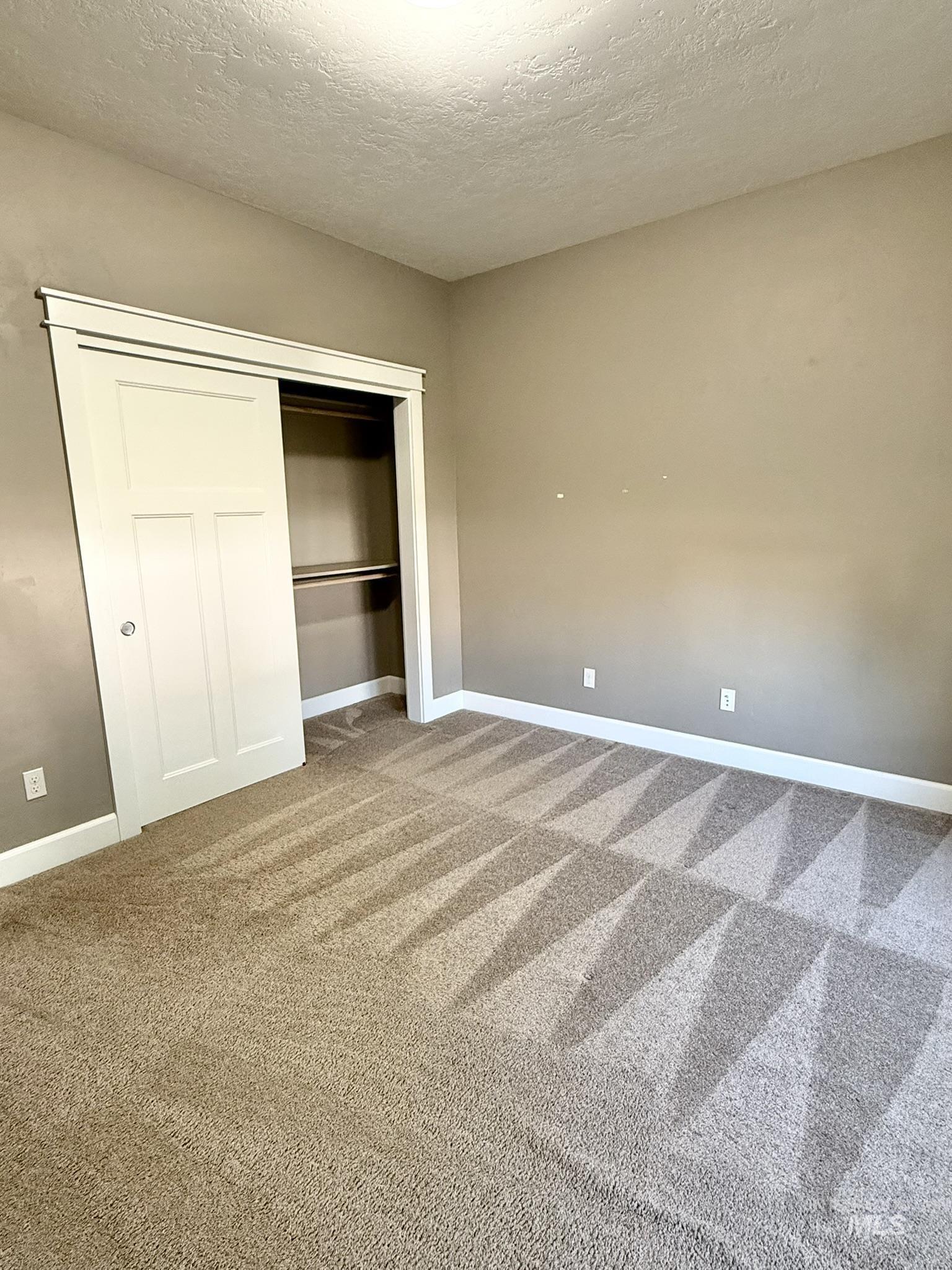 1106 S Spring Valley Dr, Nampa, Idaho 83686, 3 Bedrooms, 2 Bathrooms, Residential For Sale, Price $515,000, 98993560