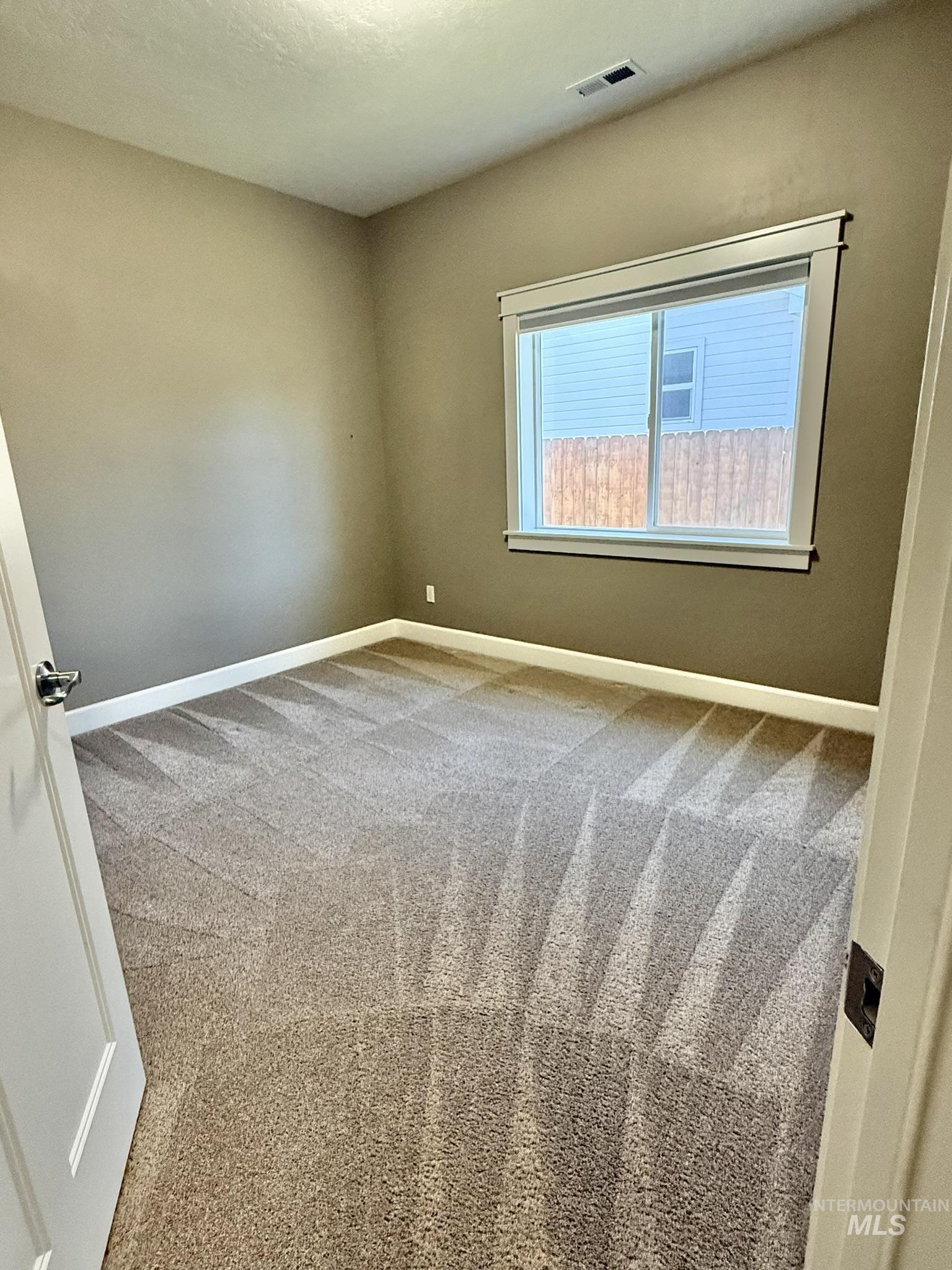 1106 S Spring Valley Dr, Nampa, Idaho 83686, 3 Bedrooms, 2 Bathrooms, Residential For Sale, Price $515,000, 98993560