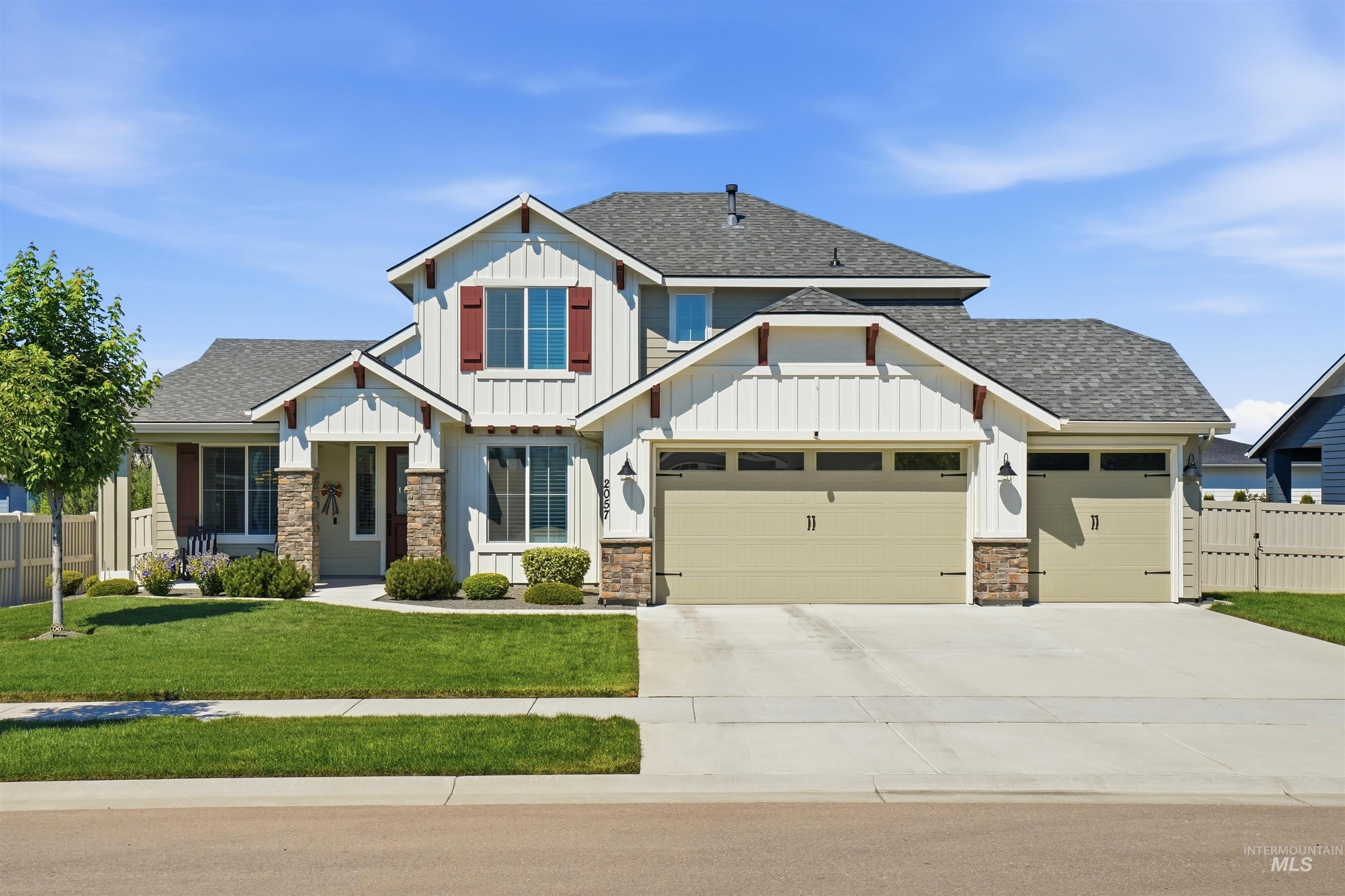 2057 N Tarentaise, Middleton, Idaho 83644, 3 Bedrooms, 2.5 Bathrooms, Residential For Sale, Price $649,900,MLS 98993562