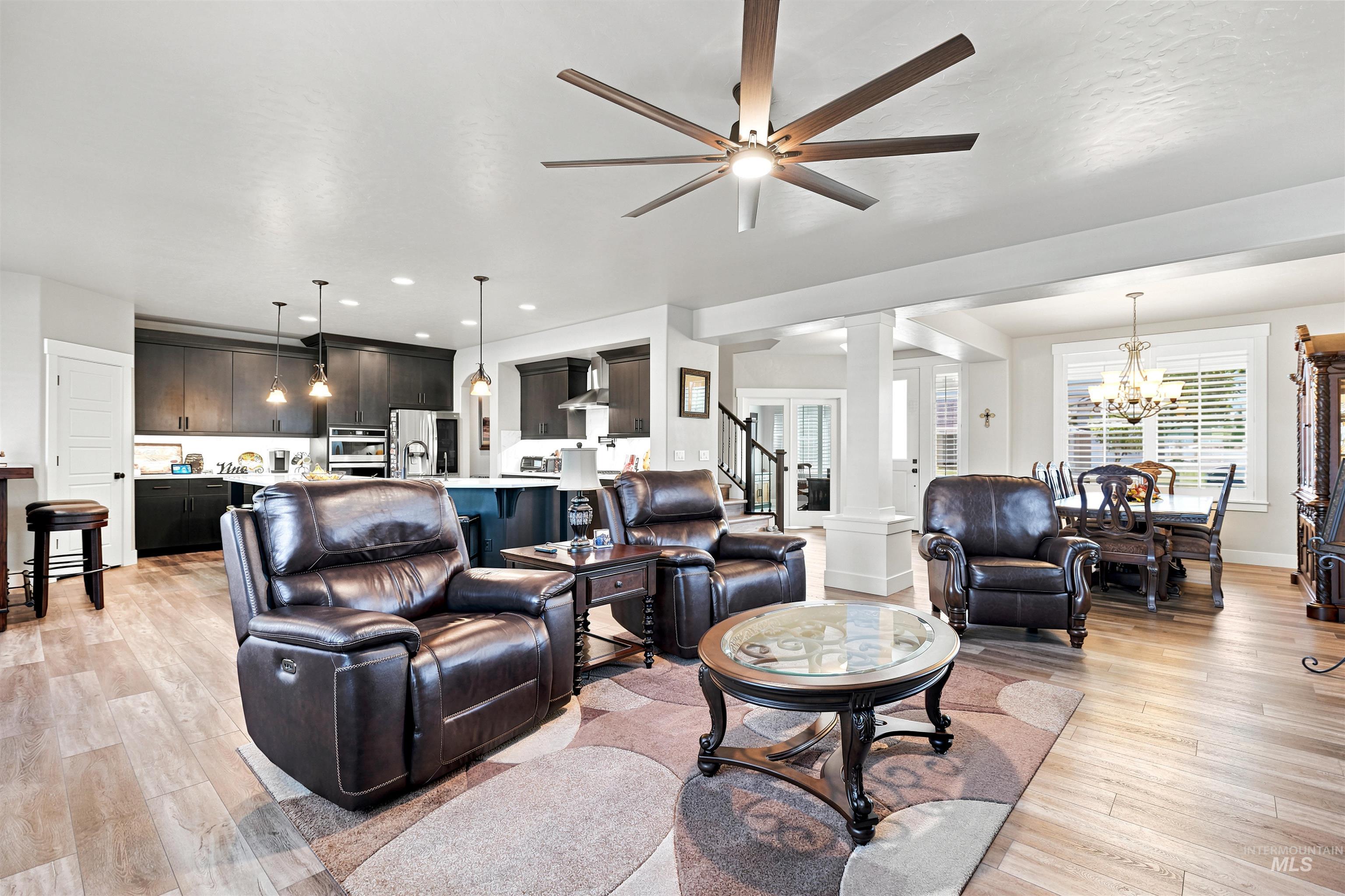 2057 N Tarentaise, Middleton, Idaho 83644, 3 Bedrooms, 2.5 Bathrooms, Residential For Sale, Price $649,900,MLS 98993562