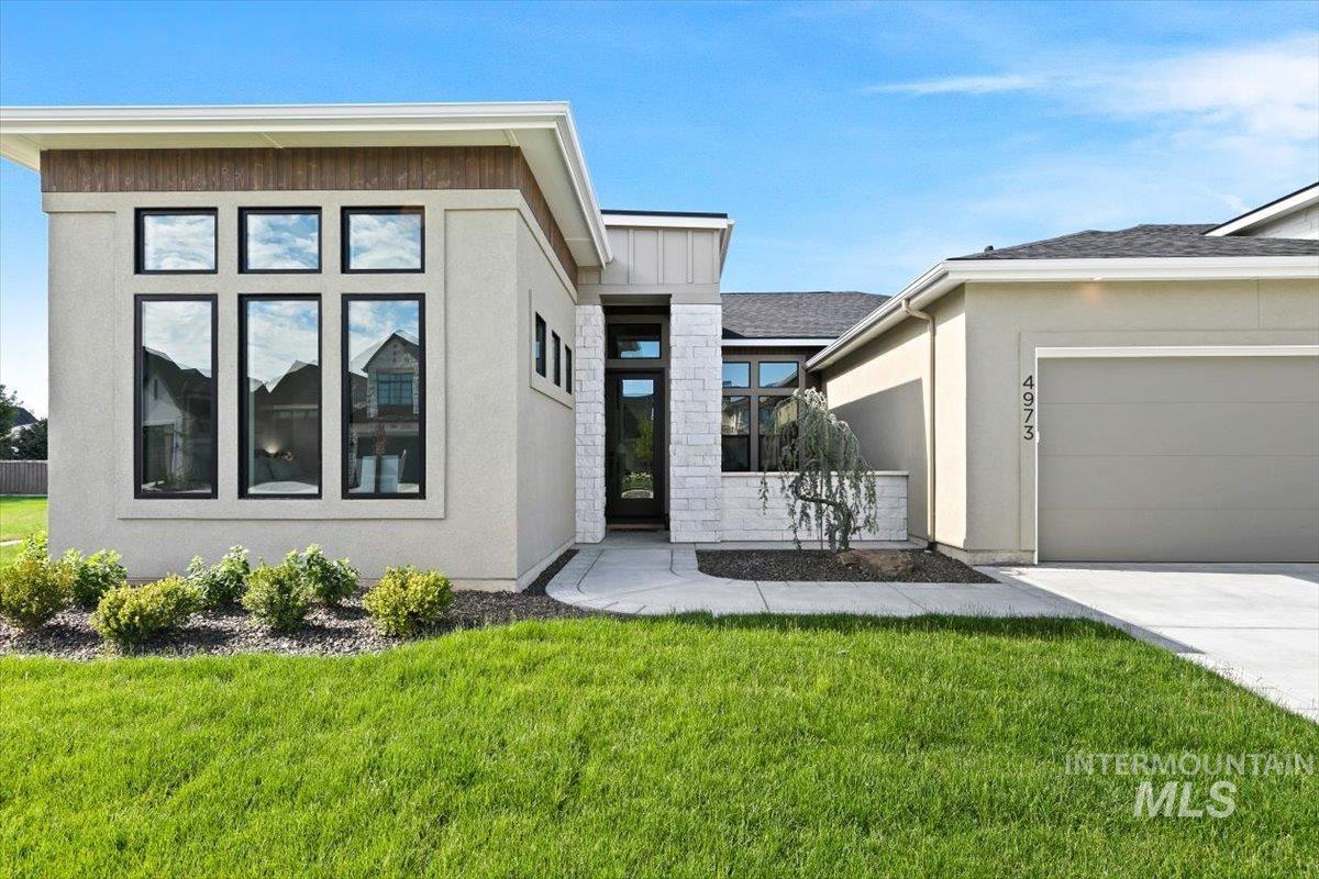 4973 W Braveheart, Eagle, Idaho 83616, 3 Bedrooms, 2 Bathrooms, Residential For Sale, Price $1,249,000,MLS 98993564