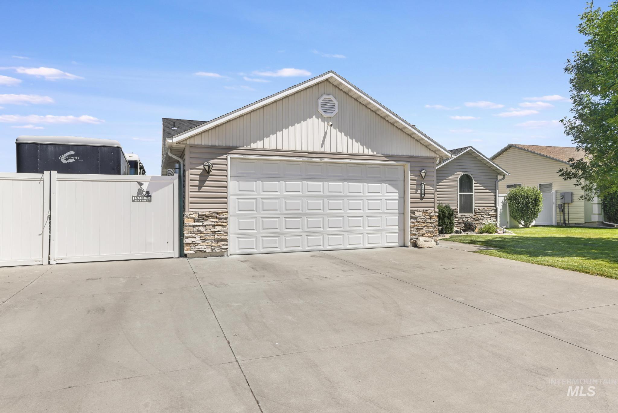 1440 Cayuse Creek Dr, Kimberly, Idaho 83341-5136, 3 Bedrooms, 2 Bathrooms, Residential For Sale, Price $405,000,MLS 98993572