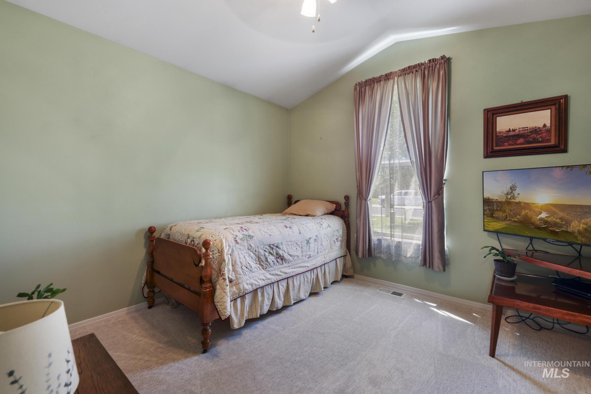 1440 Cayuse Creek Dr, Kimberly, Idaho 83341-5136, 3 Bedrooms, 2 Bathrooms, Residential For Sale, Price $405,000,MLS 98993572