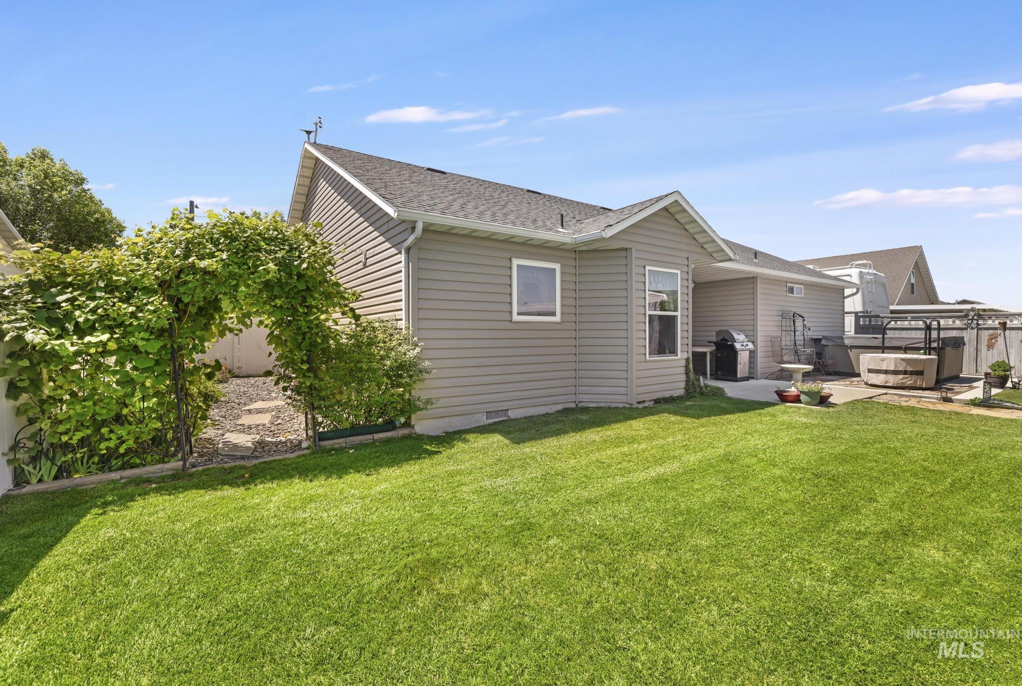 1440 Cayuse Creek Dr, Kimberly, Idaho 83341-5136, 3 Bedrooms, 2 Bathrooms, Residential For Sale, Price $405,000,MLS 98993572