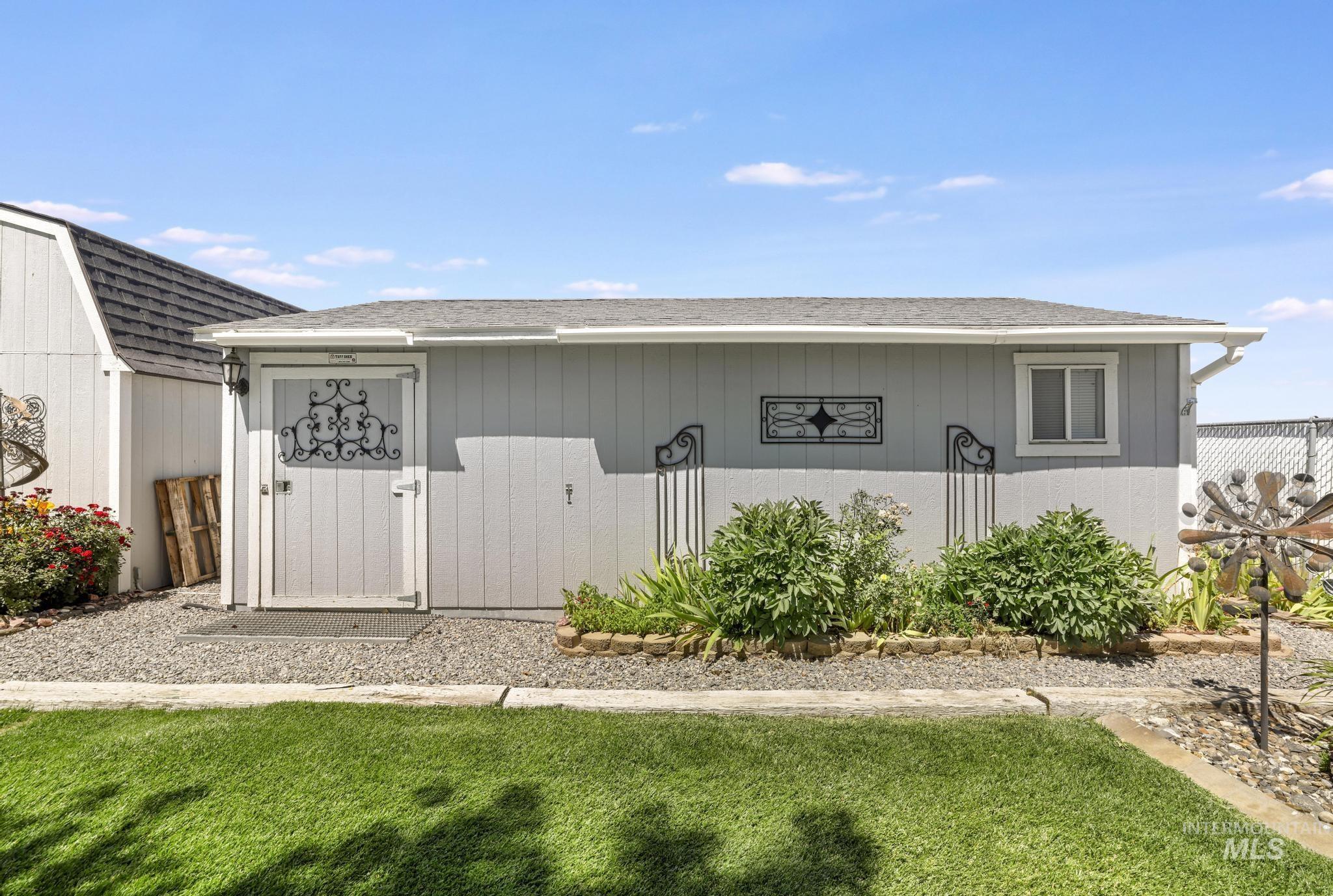 1440 Cayuse Creek Dr, Kimberly, Idaho 83341-5136, 3 Bedrooms, 2 Bathrooms, Residential For Sale, Price $405,000,MLS 98993572