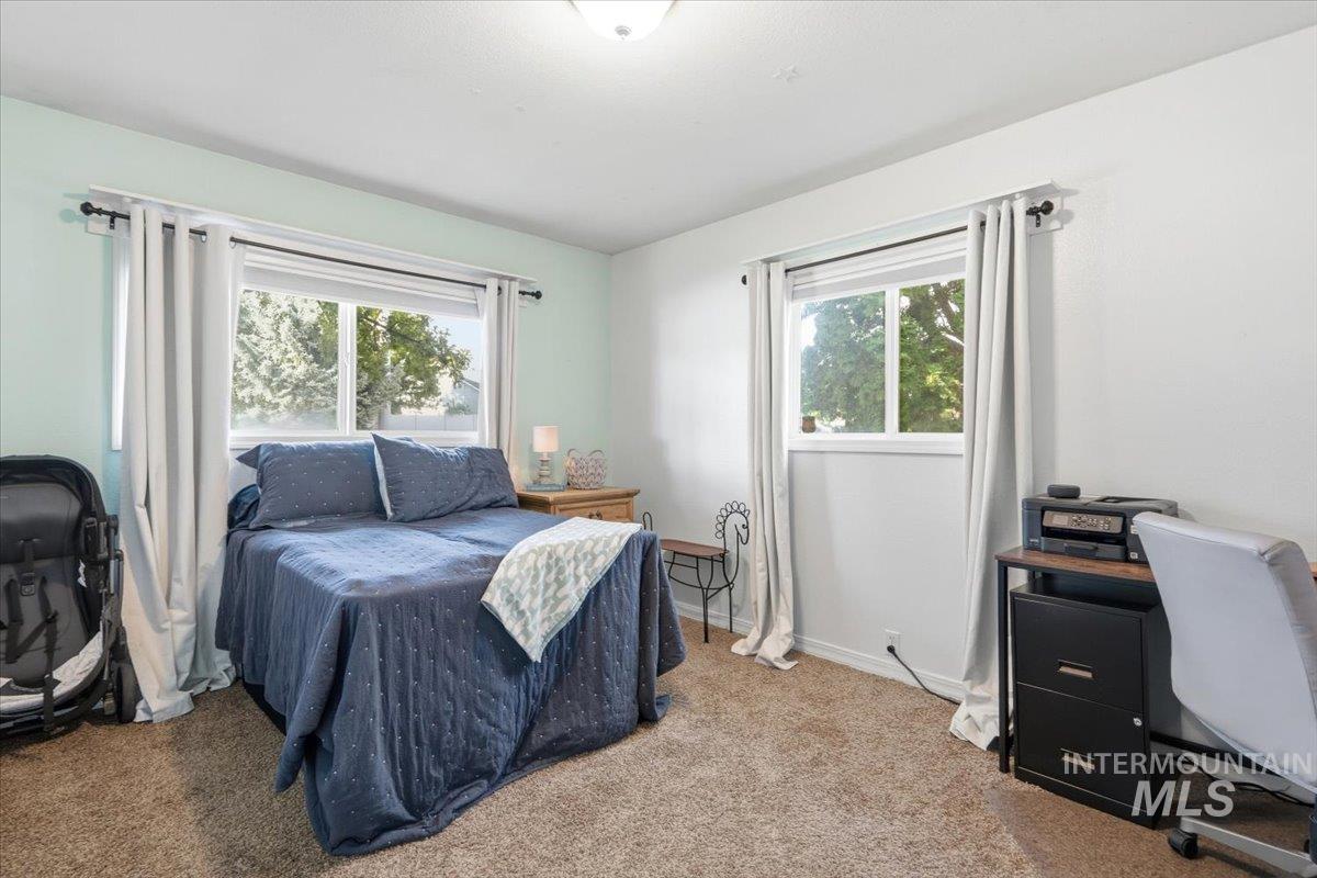 2322 W Roosevelt Avenue, Nampa, Idaho 83651, 3 Bedrooms, 2 Bathrooms, Residential For Sale, Price $499,000,MLS 98993573