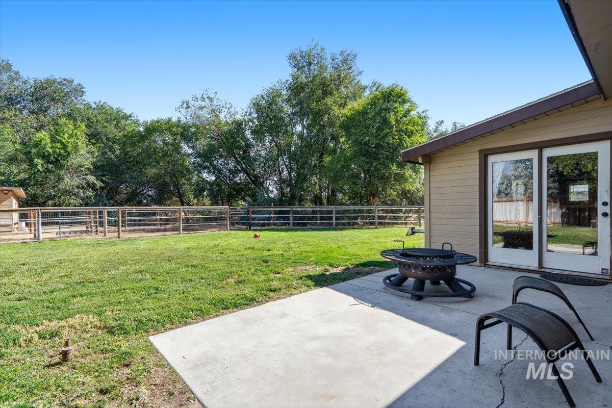 2322 W Roosevelt Avenue, Nampa, Idaho 83651, 3 Bedrooms, 2 Bathrooms, Residential For Sale, Price $499,000,MLS 98993573